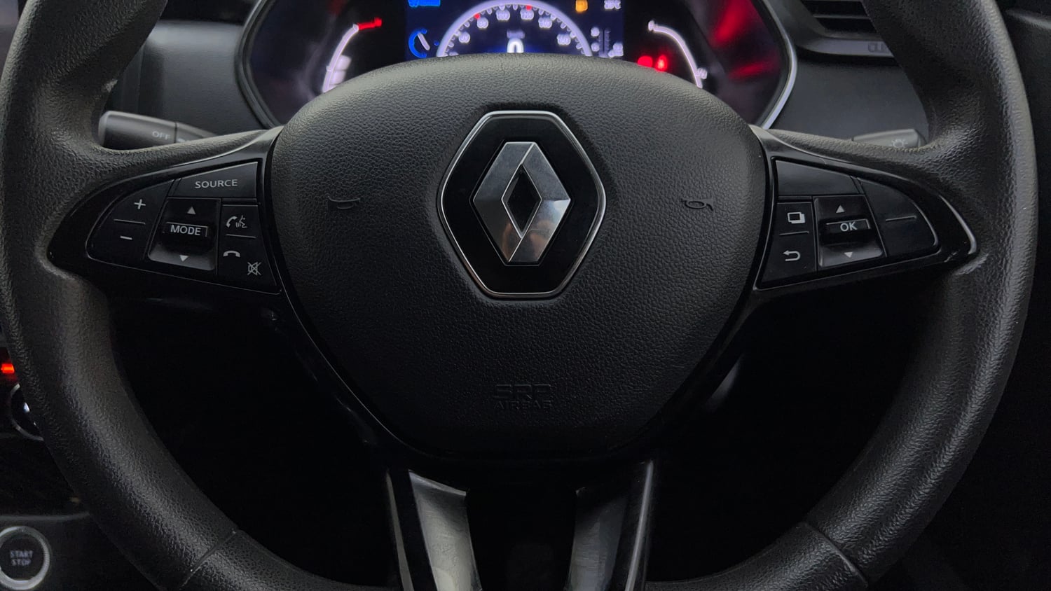Used 2023 Renault Kiger RXZ MT Petrol Manual top_features Airbags