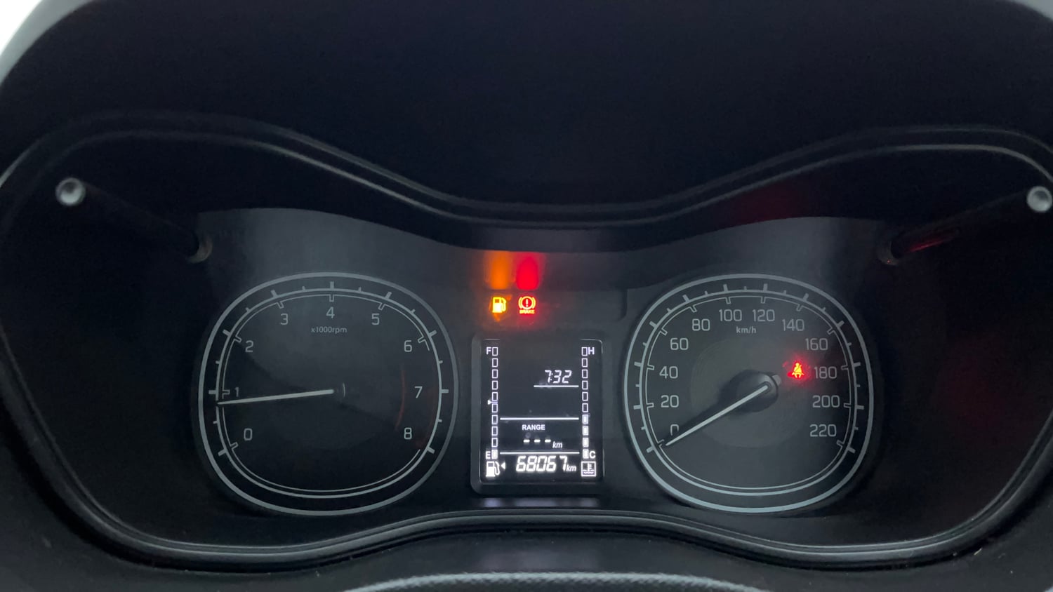 Used 2020 maruti-suzuki Vitara Brezza VXi Petrol Manual interior CLUSTERMETER VIEW