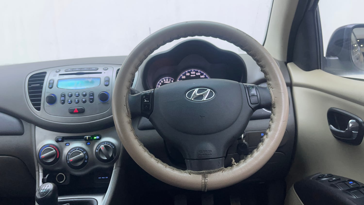 Used 2012 Hyundai i10 Sportz 1.2 Kappa2 Petrol Manual interior STEERING VIEW