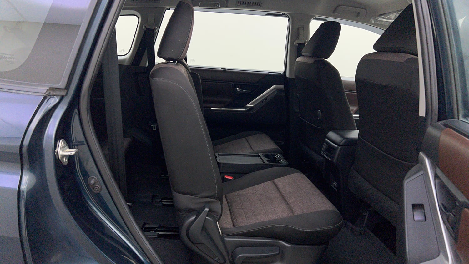 Used 2024 Toyota Innova Hycross GX (O) 7 STR Petrol Automatic interior RIGHT SIDE REAR DOOR CABIN VIEW