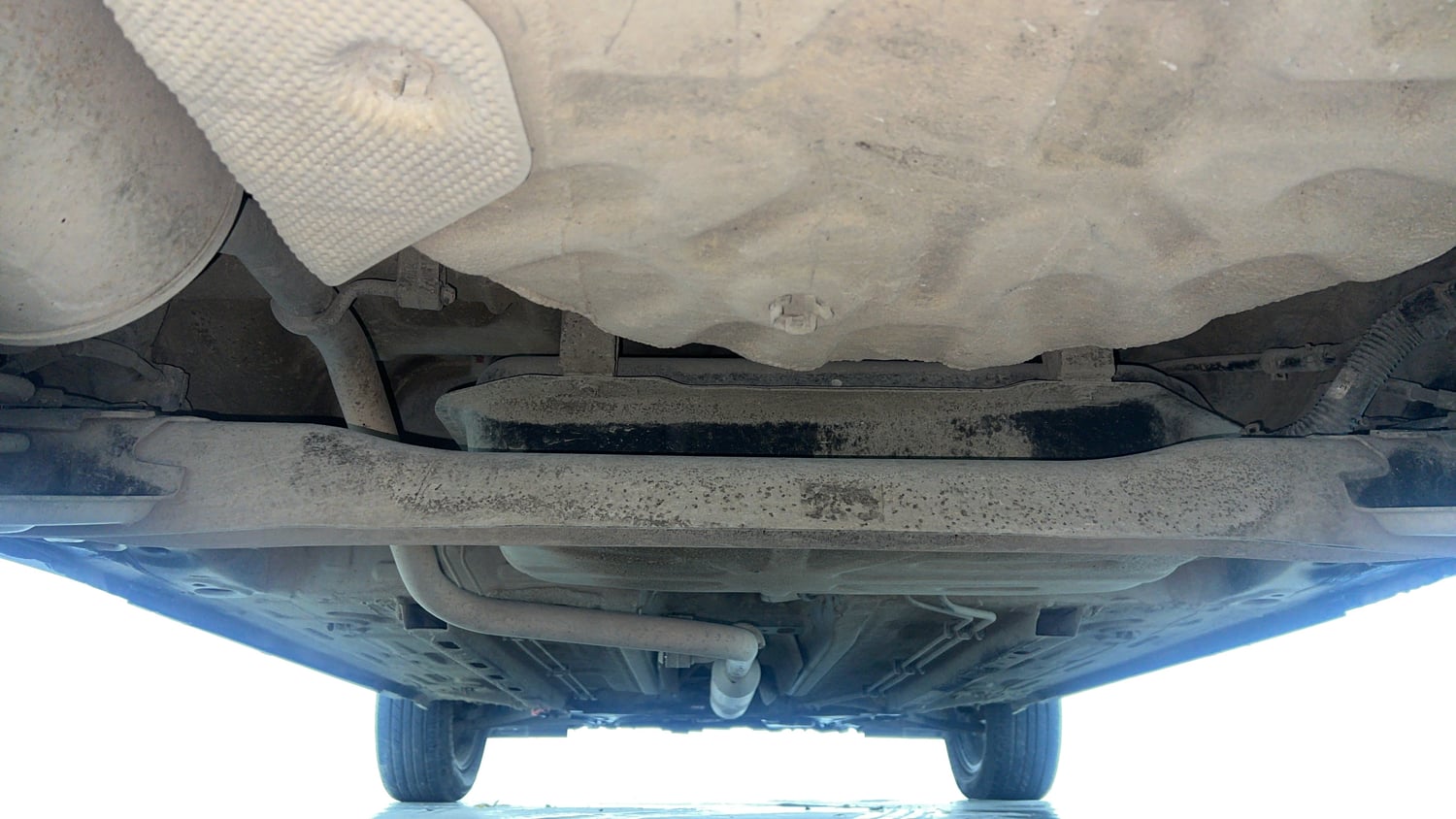Used 2021 Nissan Magnite XV Turbo Petrol Manual extra REAR UNDERBODY VIEW (TAKEN FROM REAR)