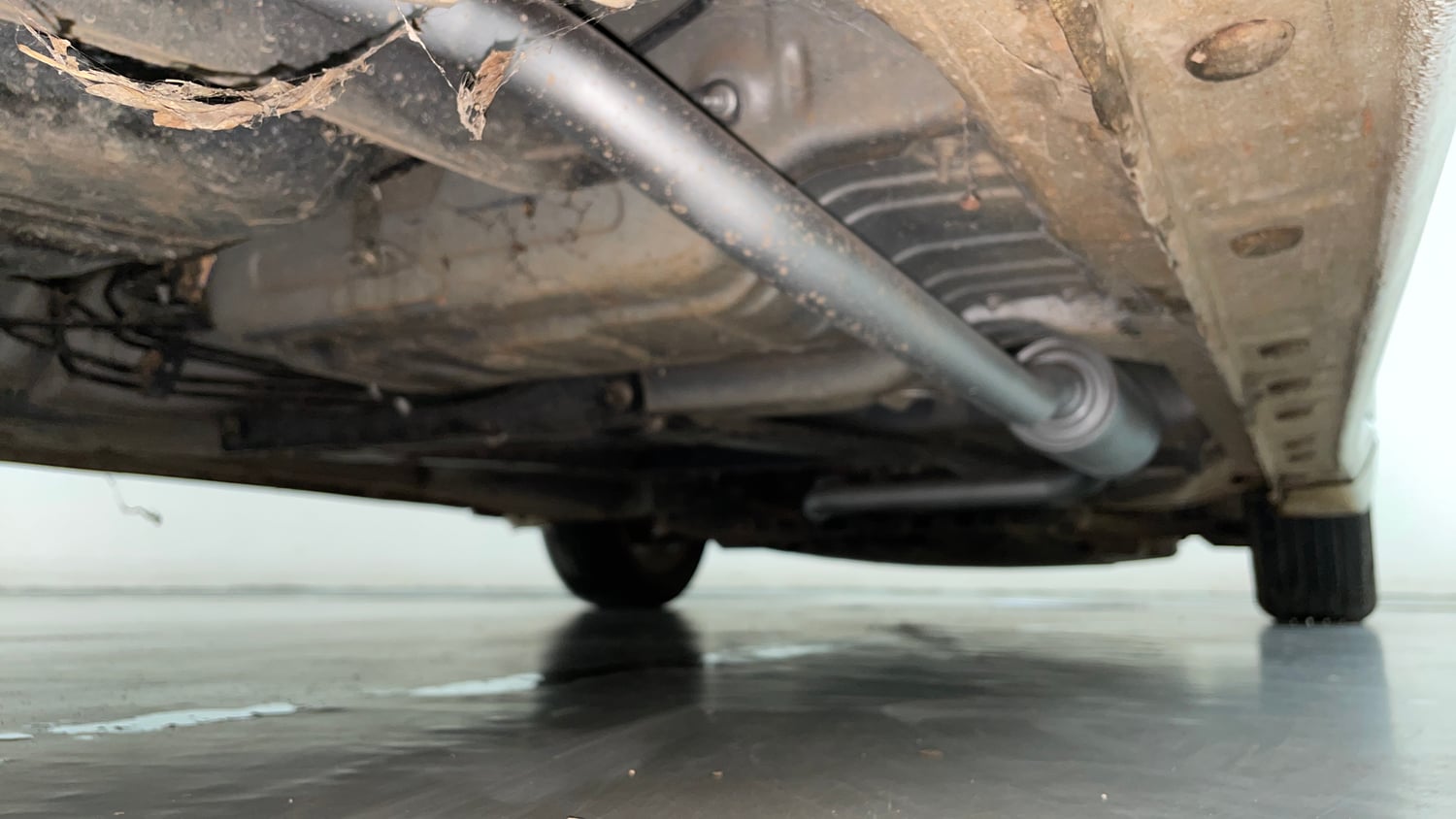 Used 2016 Honda City VX CVT Petrol Automatic extra REAR RIGHT UNDERBODY VIEW