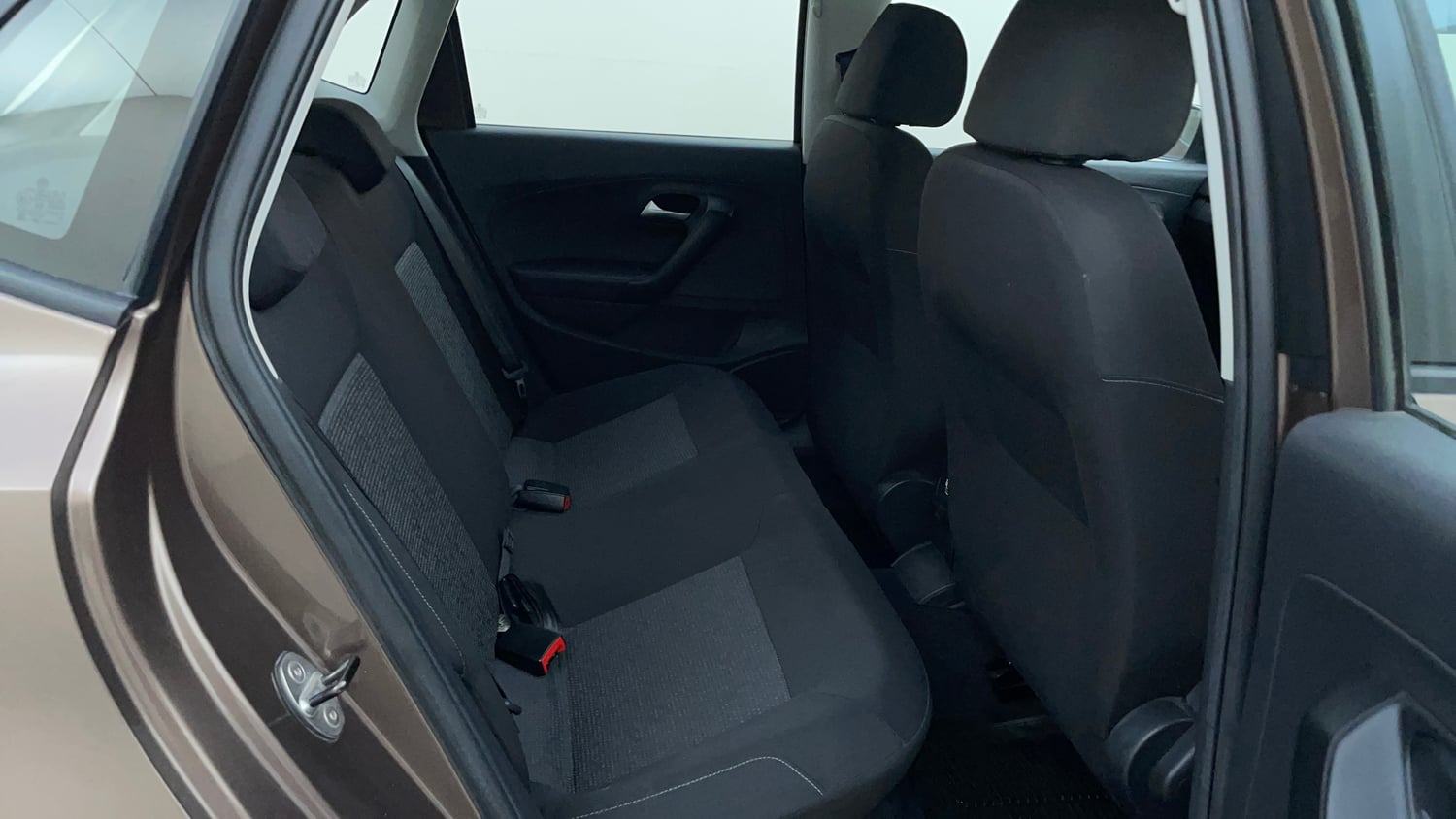 Used 2016 Volkswagen Polo Comfortline 1.2L (P) Petrol Manual interior RIGHT SIDE REAR DOOR CABIN VIEW