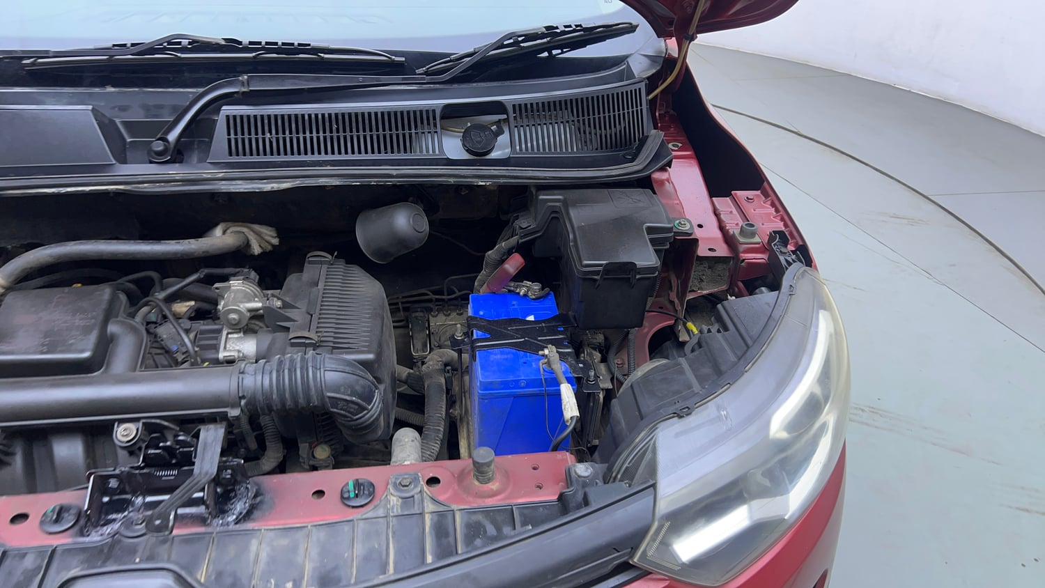 Used 2019 Renault Triber RXE Petrol Manual engine ENGINE LEFT SIDE VIEW