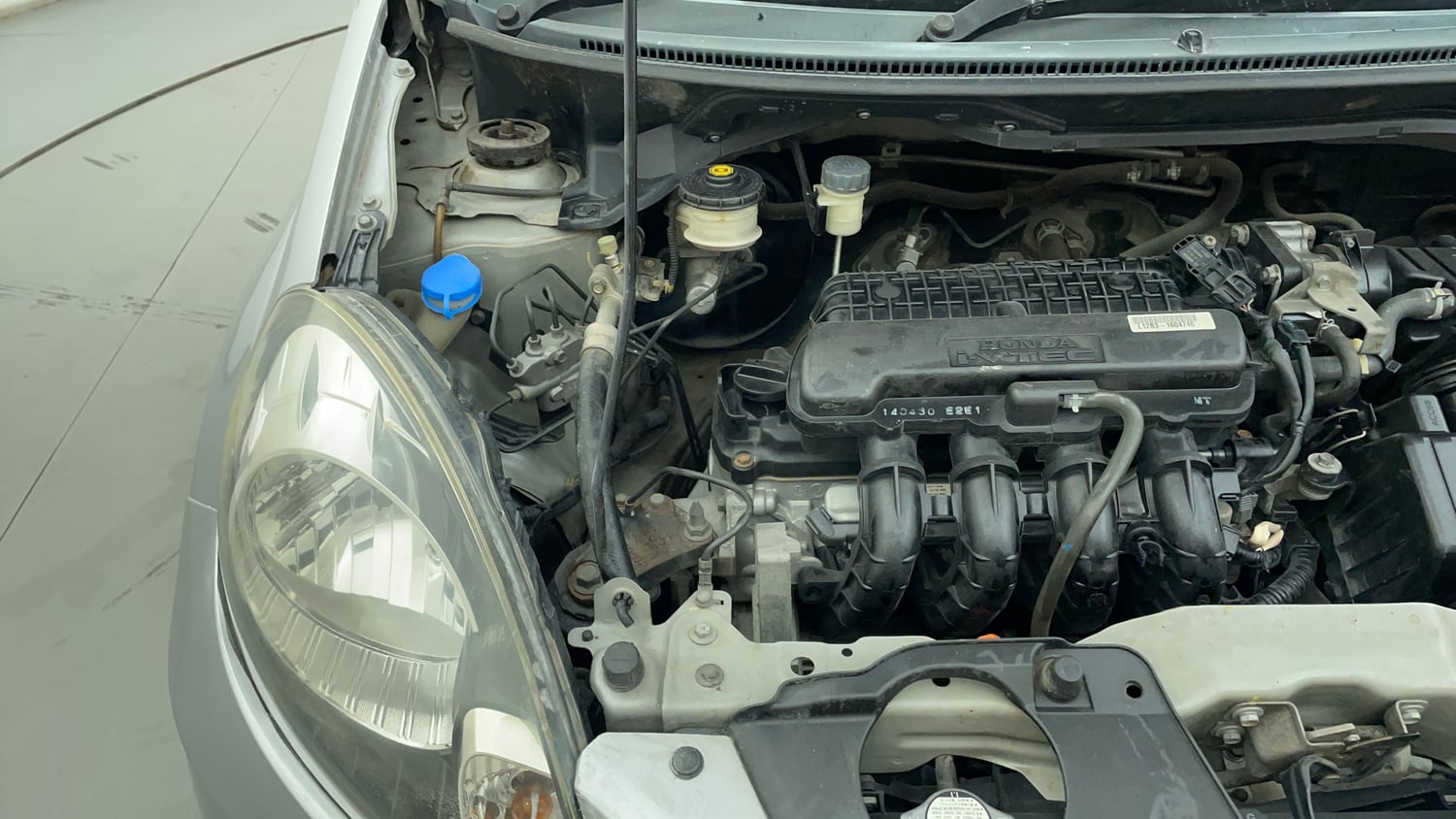 Used 2014 Honda Amaze 1.2 S i-VTEC Petrol Manual engine ENGINE RIGHT SIDE VIEW