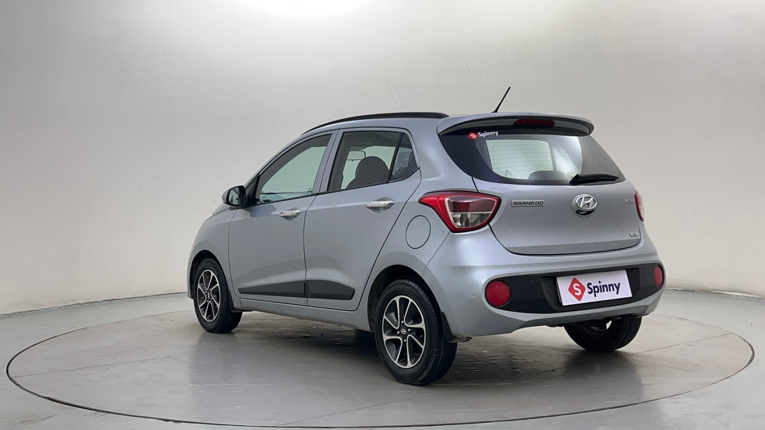 Used 2019 Hyundai Grand i10 Asta 1.2 Kappa VTVT Petrol Manual exterior LEFT REAR CORNER VIEW