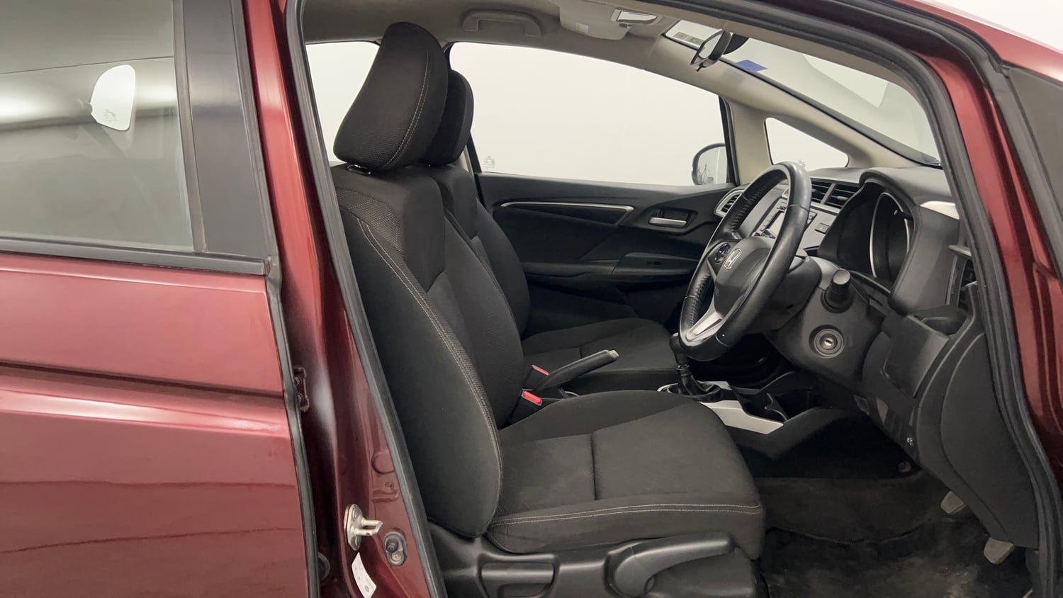 Used 2016 Honda Jazz VX Petrol Petrol Manual interior RIGHT SIDE FRONT DOOR CABIN VIEW