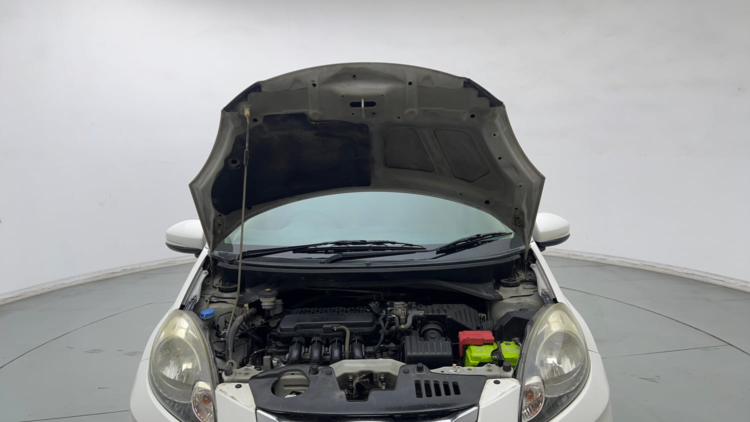 Used 2015 Honda Amaze 1.2 S i-VTEC Petrol Manual engine ENGINE & BONNET OPEN FRONT VIEW