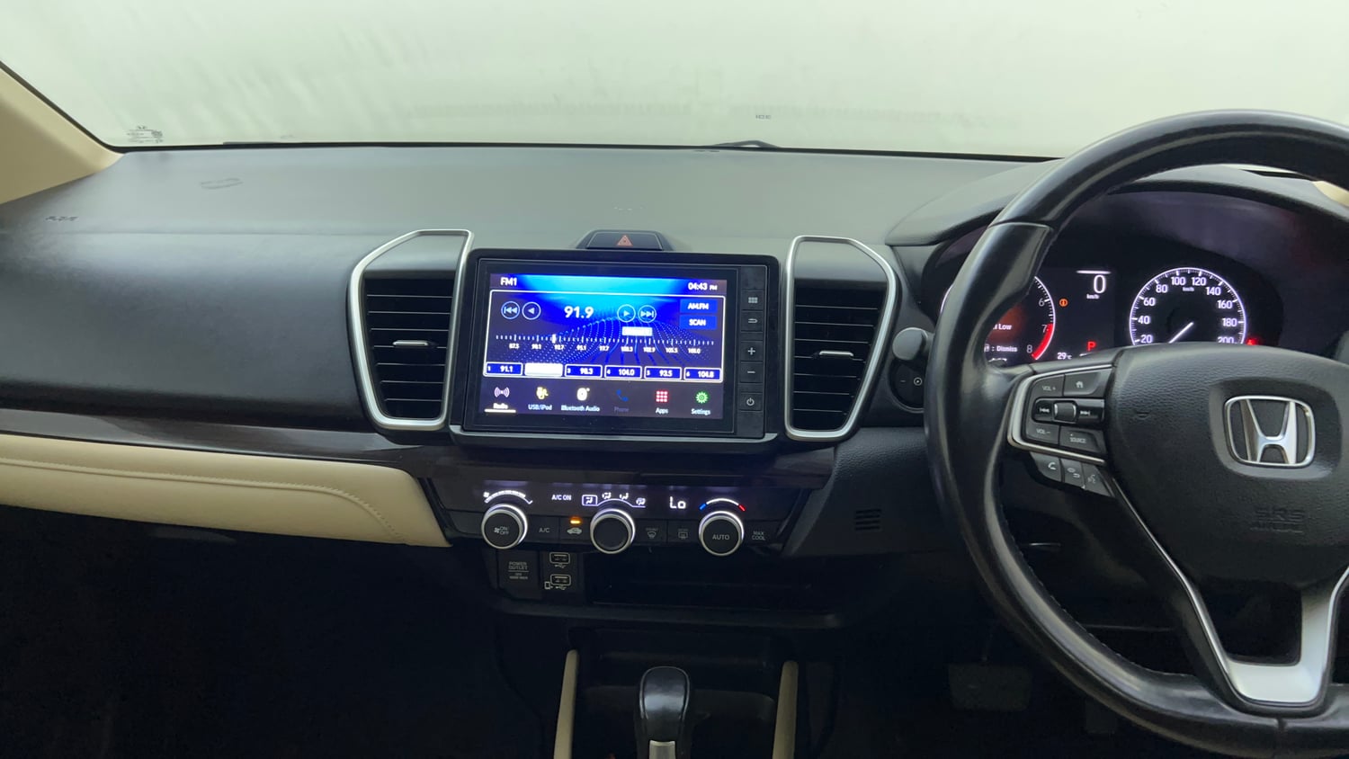 Used 2021 Honda City ZX CVT Petrol Petrol Automatic interior MUSIC SYSTEM & AC CONTROL VIEW