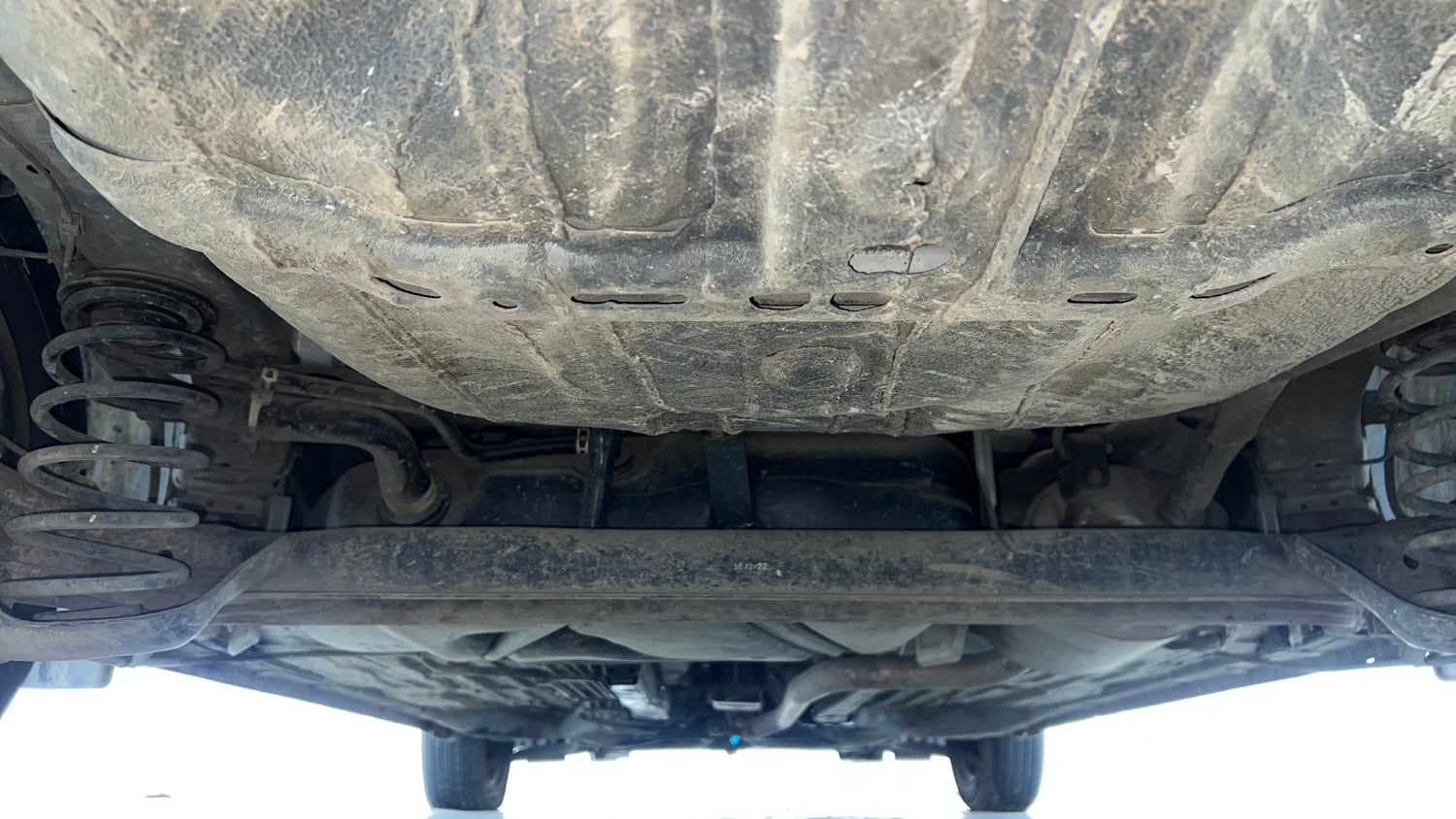 Used 2022 Honda Amaze S MT 1.2 Petrol Petrol Manual extra REAR UNDERBODY VIEW (TAKEN FROM REAR)