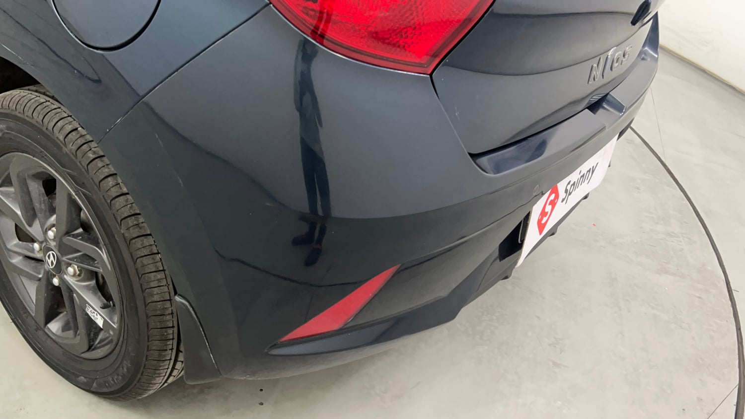 Used 2021 Hyundai Grand i10 Nios Sportz AMT 1.2 Kappa VTVT Petrol Automatic dents MINOR SCRATCH