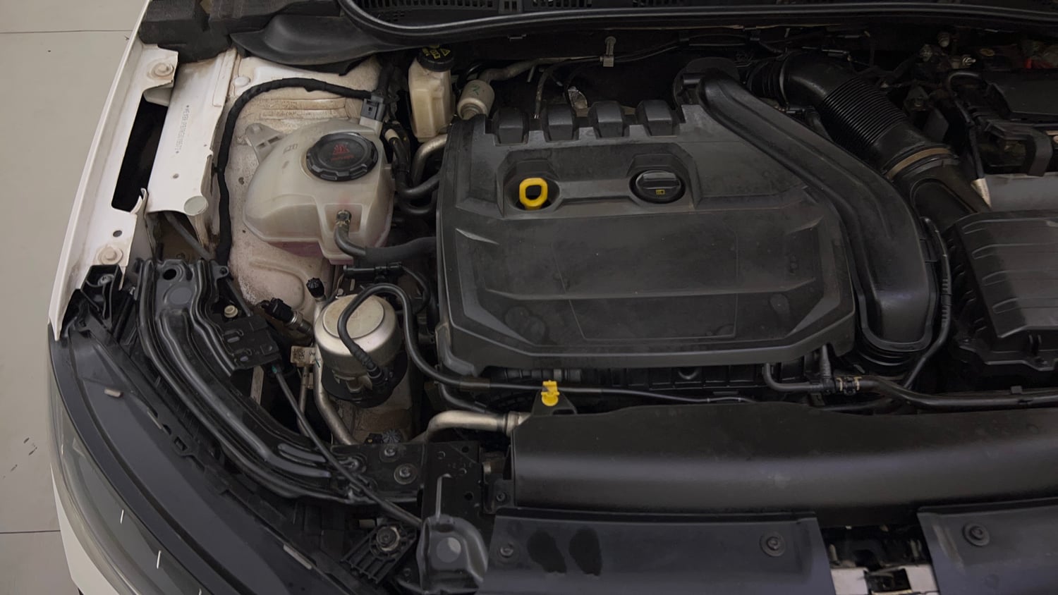 Used 2024 Skoda Slavia Style 1.5L TSI DSG Petrol Automatic engine ENGINE RIGHT SIDE VIEW