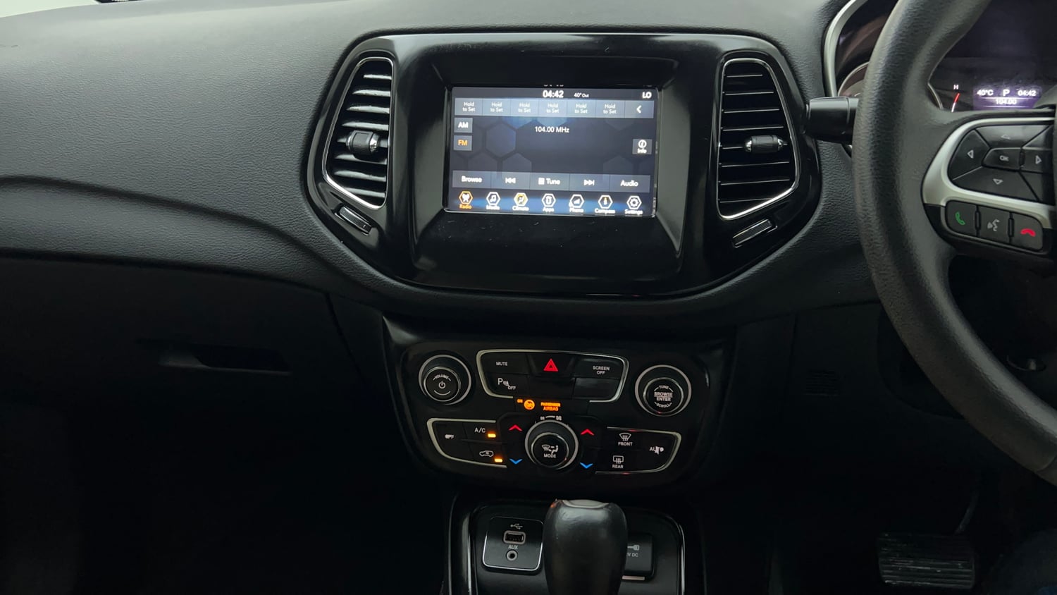 Used 2019 Jeep Compass Longitude (O) 1.4 Petrol AT Petrol Automatic interior MUSIC SYSTEM & AC CONTROL VIEW