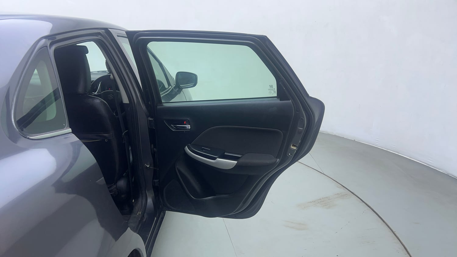 Used 2019 Maruti Suzuki Baleno Alpha 1.2 Petrol Manual interior RIGHT REAR DOOR OPEN VIEW