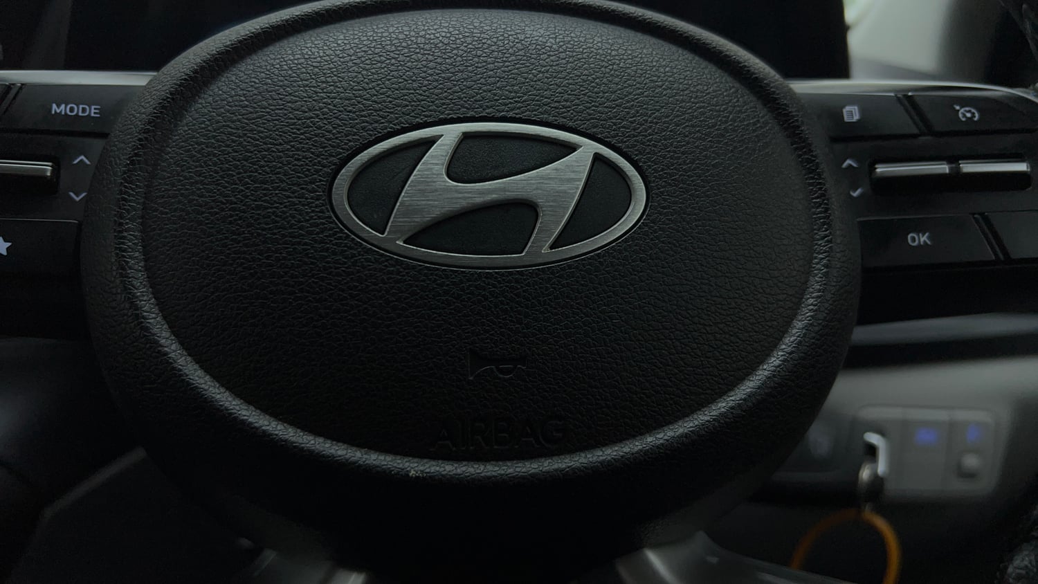 Used 2024 Hyundai New i20 Sportz 1.2 IVT Petrol Automatic top_features Airbags