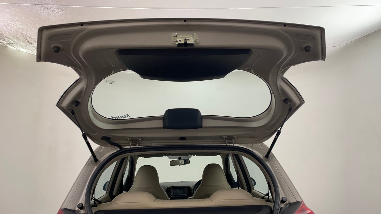 Used 2022 Hyundai Santro Sportz Petrol Manual interior DICKY DOOR OPEN VIEW