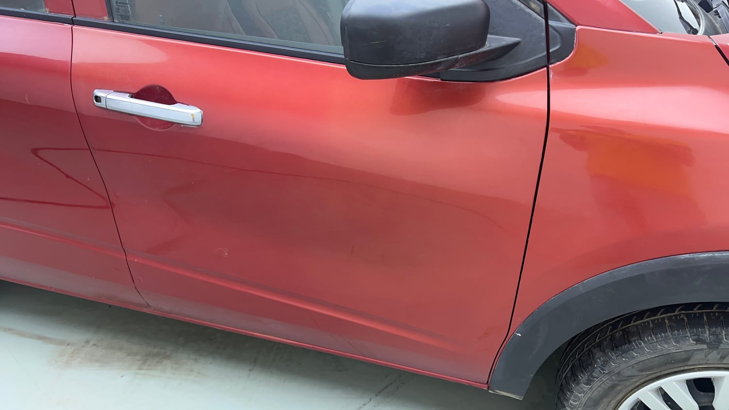 Used 2019 Renault Triber RXE Petrol Manual dents MINOR DENT