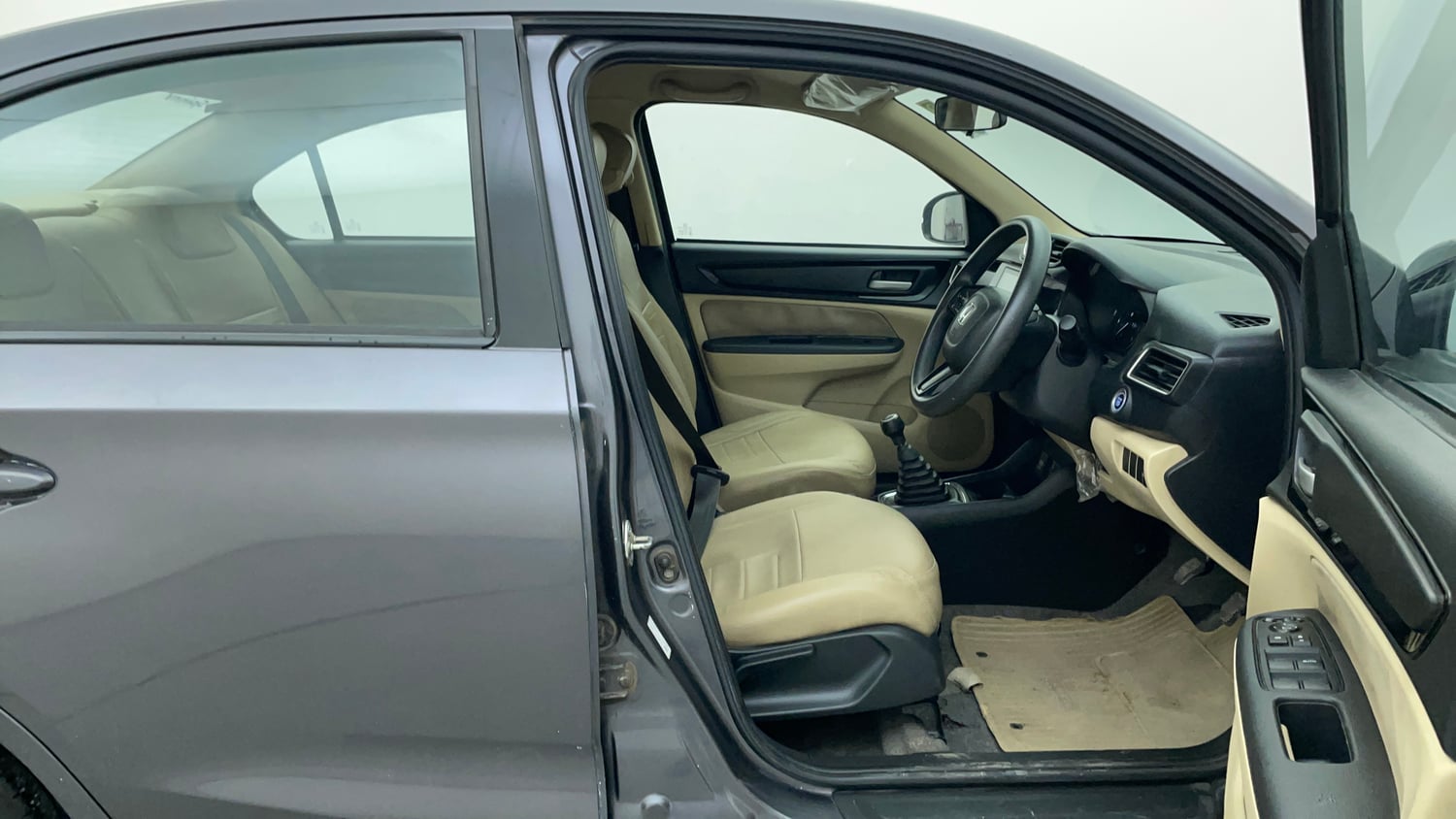 Used 2019 Honda Amaze 1.2 VX MT Petrol Petrol Manual interior RIGHT SIDE FRONT DOOR CABIN VIEW