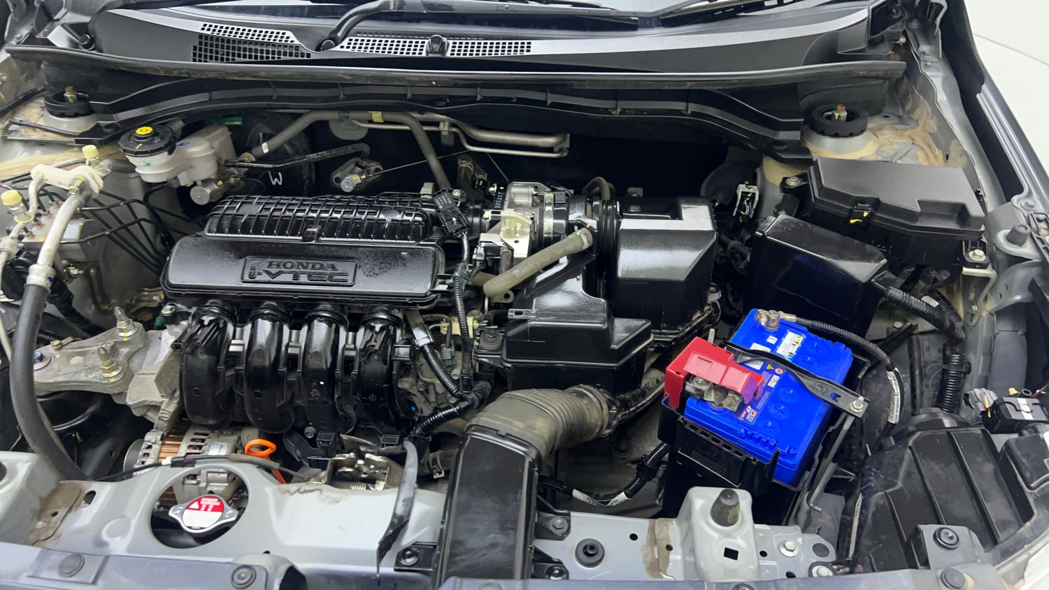 Used 2022 Honda Amaze S MT 1.2 Petrol Petrol Manual engine ENGINE LEFT SIDE VIEW