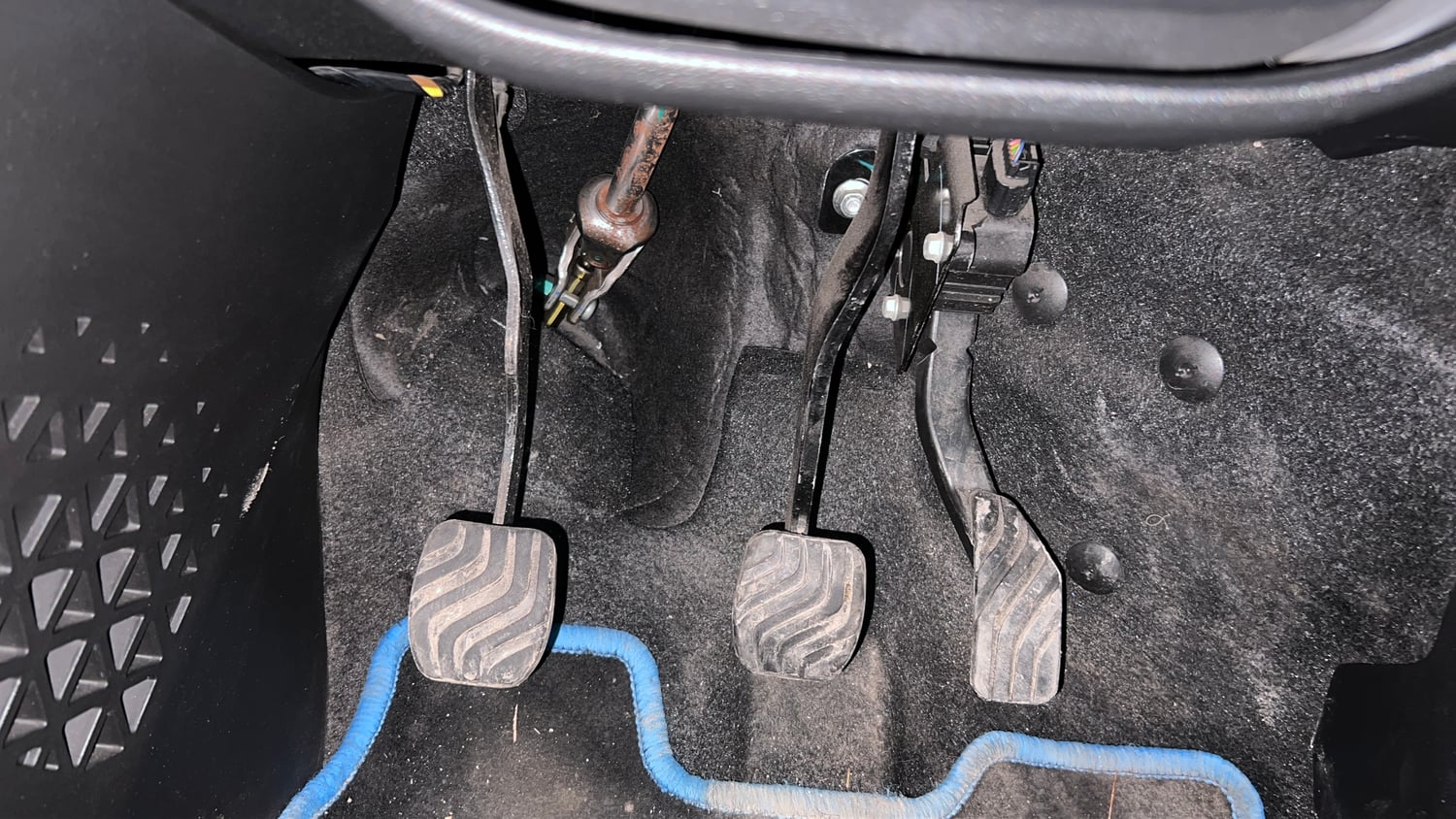 Used 2023 Renault Kiger RXZ MT Petrol Manual interior PEDALS VIEW