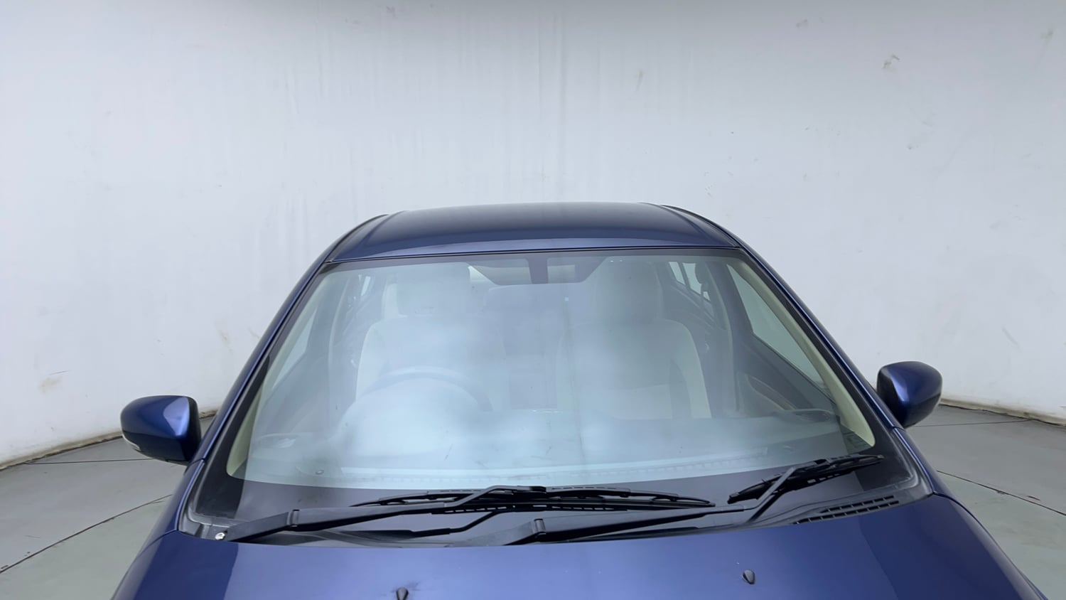 Used 2018 Maruti Suzuki Ciaz Zeta Hybrid 1.5 AT Petrol Automatic exterior FRONT WINDSHIELD VIEW