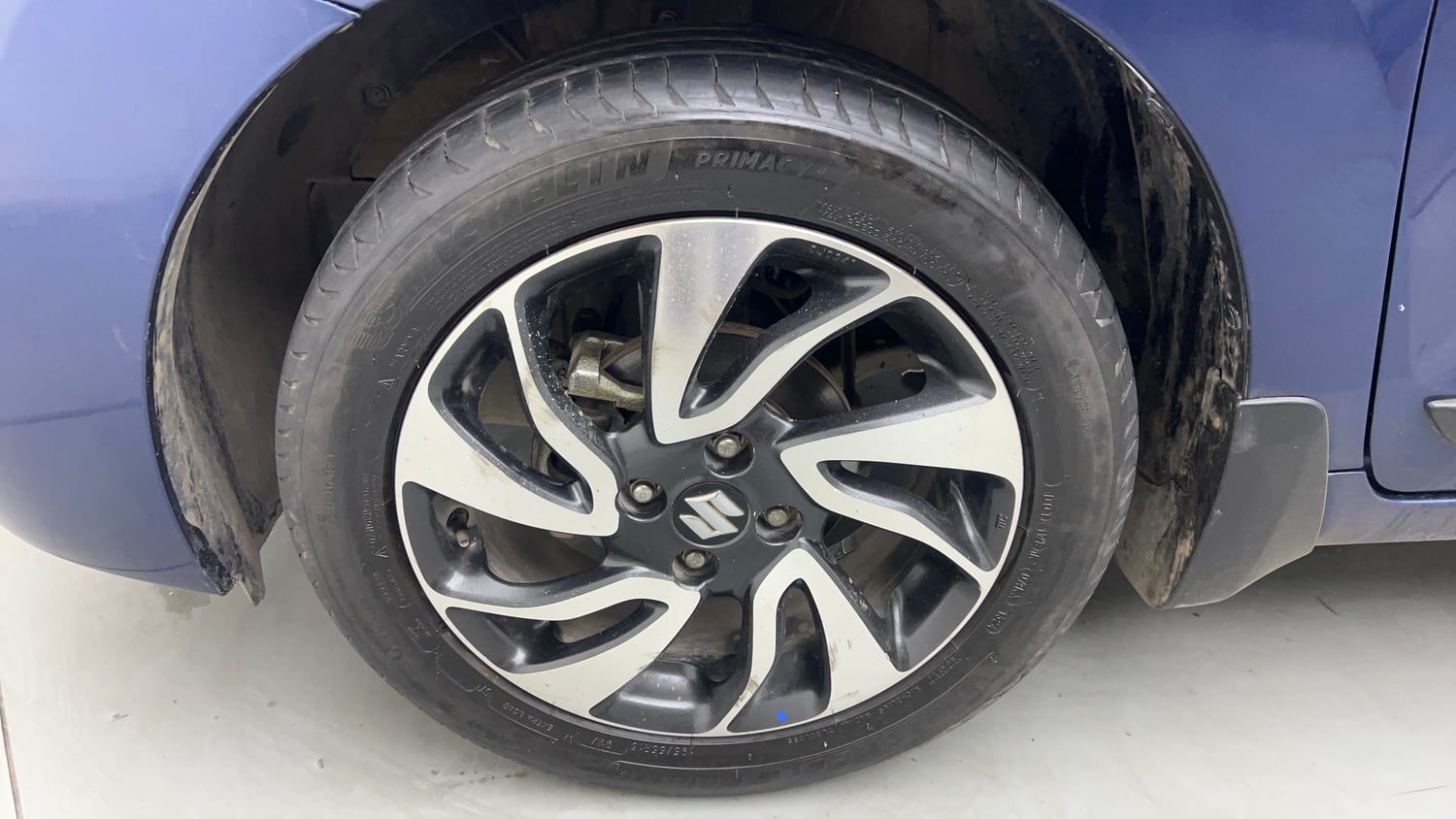 Used 2019 Maruti Suzuki Baleno Zeta Petrol Manual tyres LEFT FRONT TYRE RIM VIEW