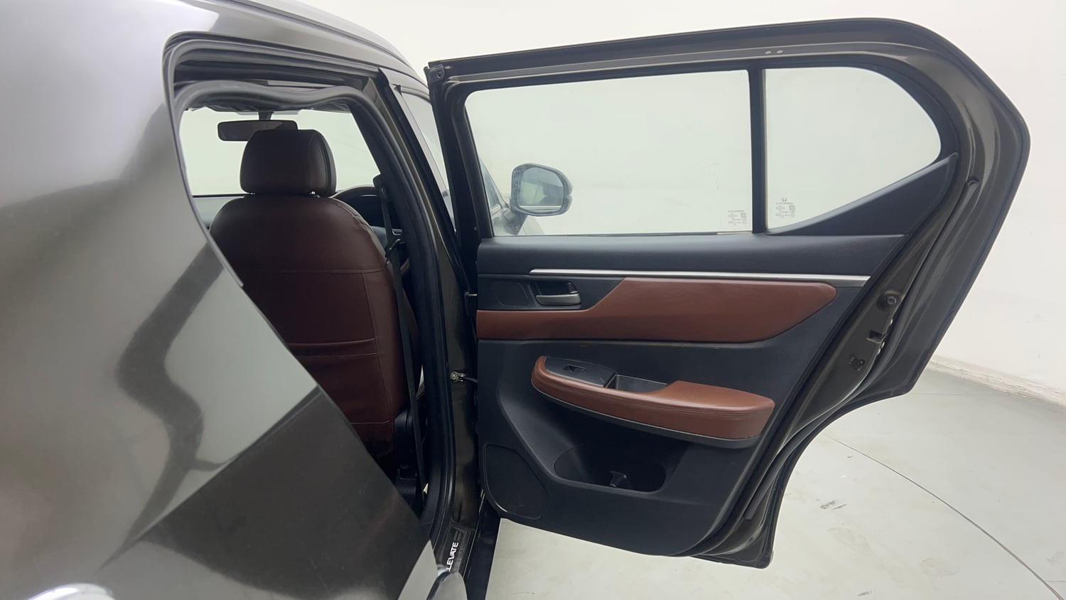 Used 2023 Honda Elevate VX MT Petrol Manual interior RIGHT REAR DOOR OPEN VIEW