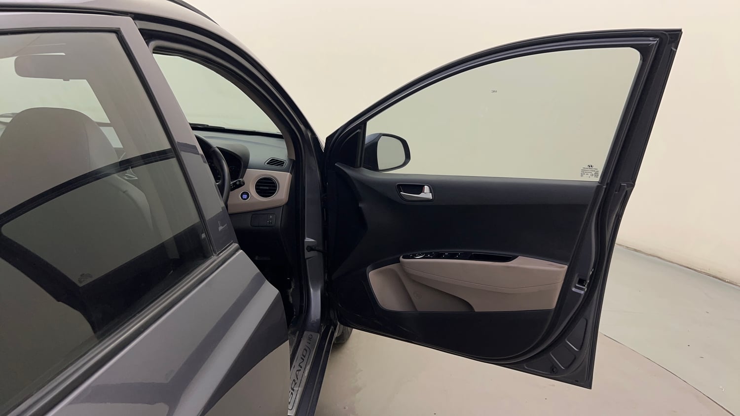 Used 2015 Hyundai Grand i10 Asta 1.2 Kappa VTVT Petrol Manual interior RIGHT FRONT DOOR OPEN VIEW