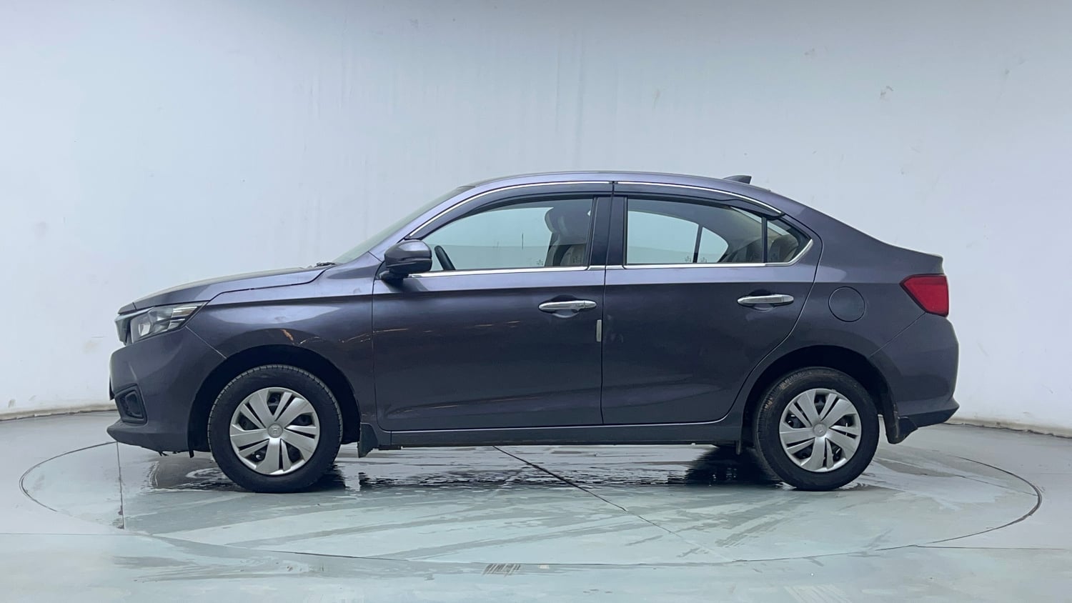 Used 2020 Honda Amaze 1.2 S MT Petrol Petrol Manual exterior LEFT SIDE VIEW