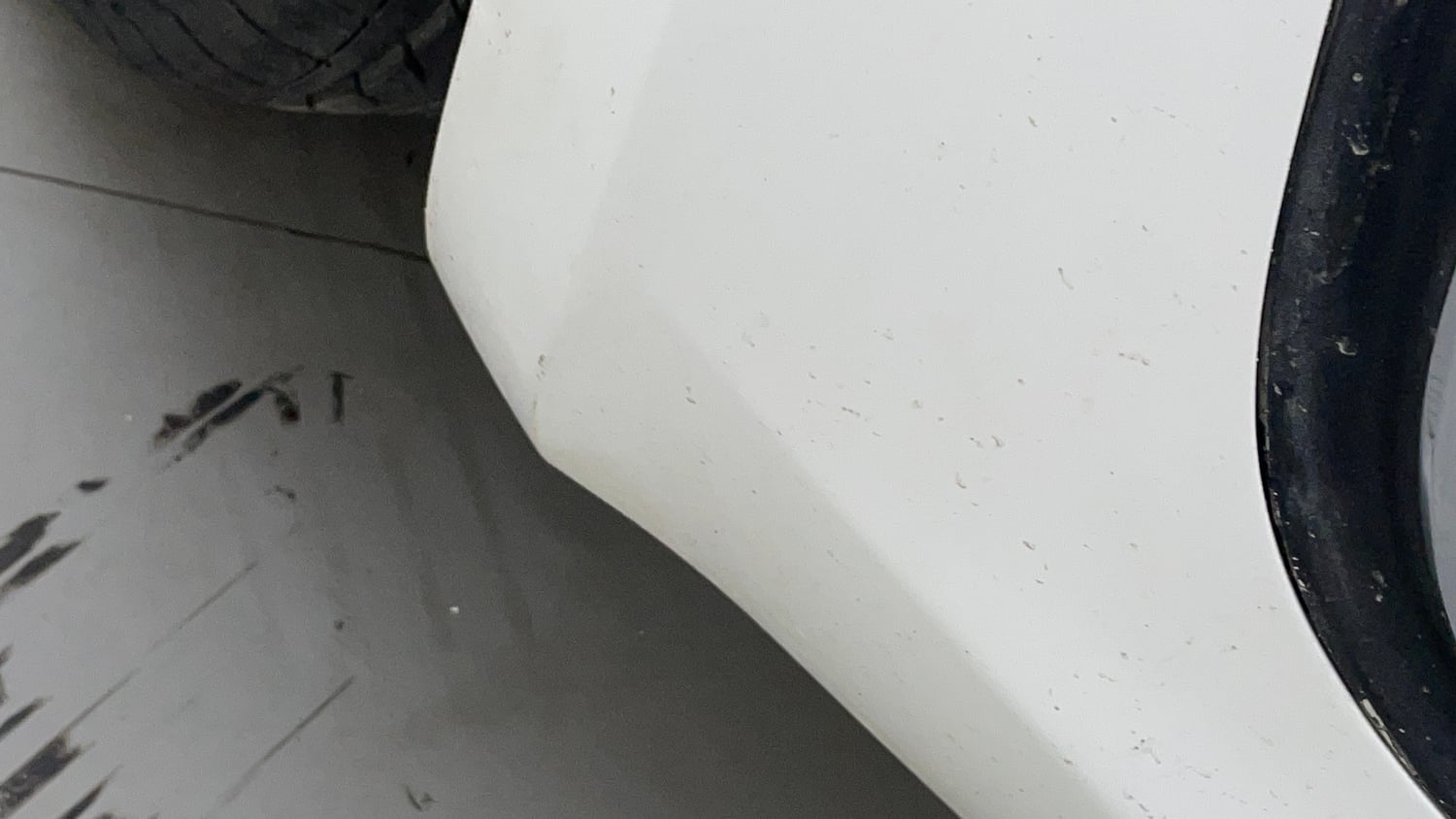 Used 2013 Hyundai i20 Magna (O) 1.2 Petrol Manual dents MINOR SCRATCH