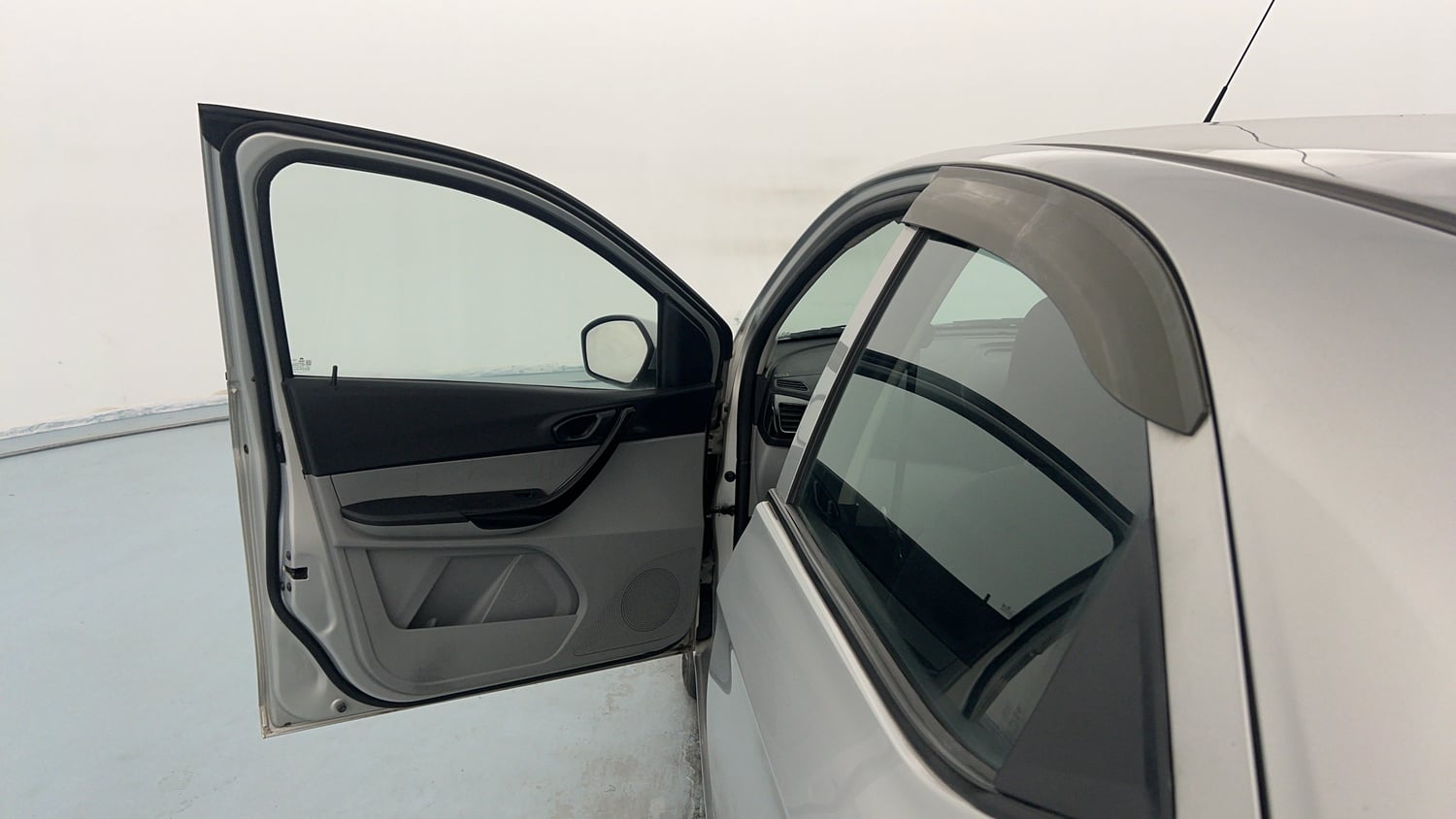 Used 2020 Tata Tiago XT Petrol Manual interior LEFT FRONT DOOR OPEN VIEW
