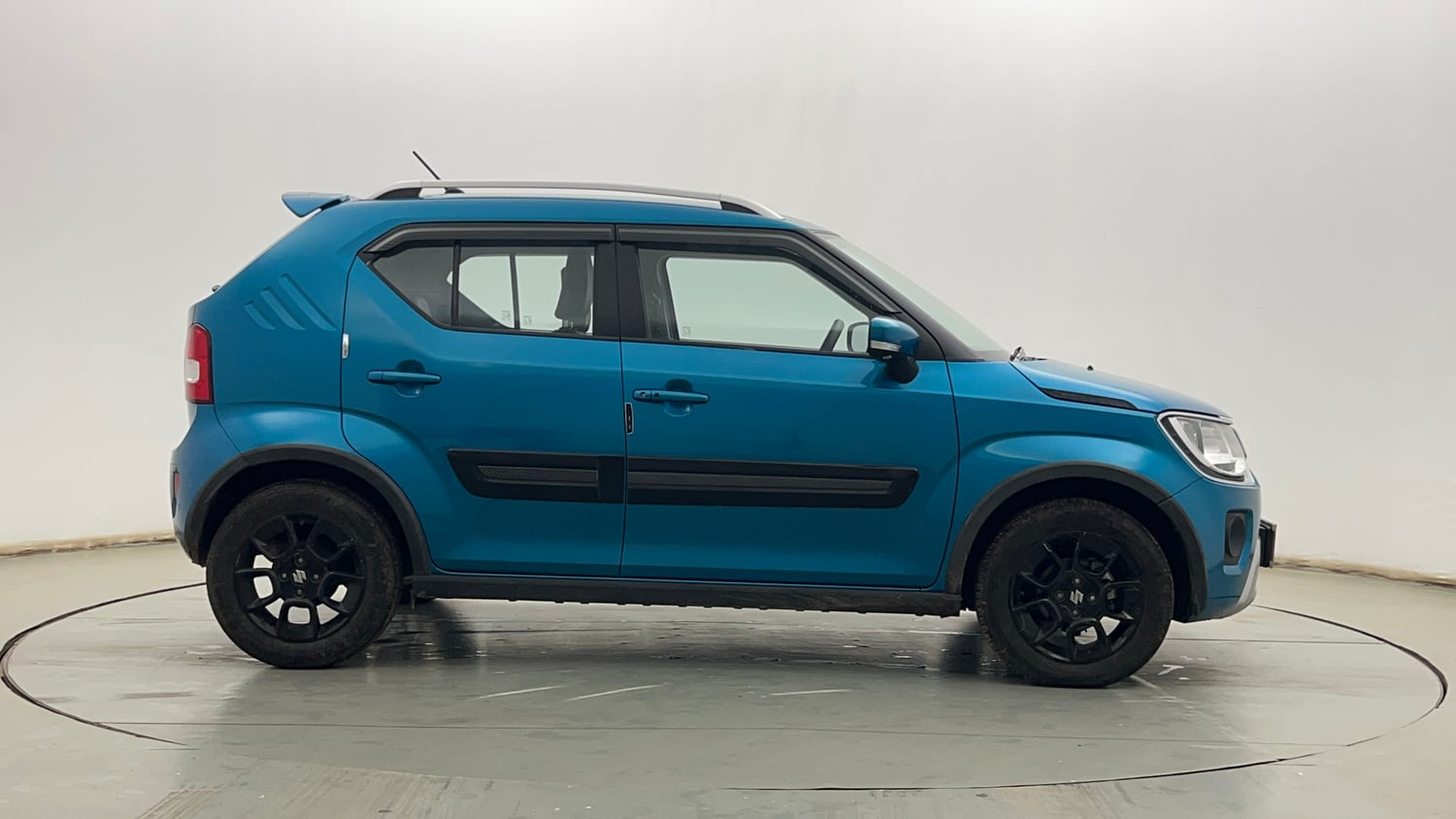 Used 2024 Maruti Suzuki Ignis Zeta 1.2 AMT Petrol Automatic exterior RIGHT SIDE VIEW