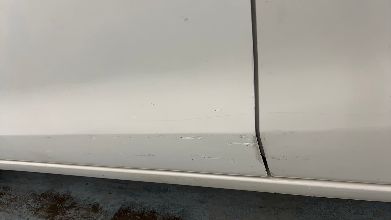 Used 2022 Maruti Suzuki Dzire VXi AGS Petrol Automatic dents MINOR SCRATCH