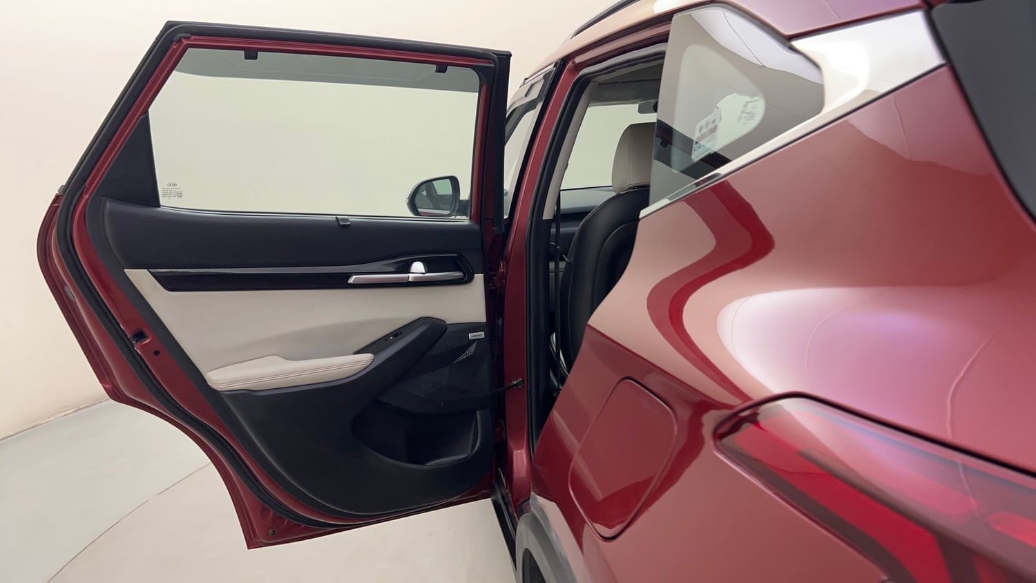 Used 2019 kia Seltos GTX Plus DCT 1.4 Petrol Automatic interior LEFT REAR DOOR OPEN VIEW