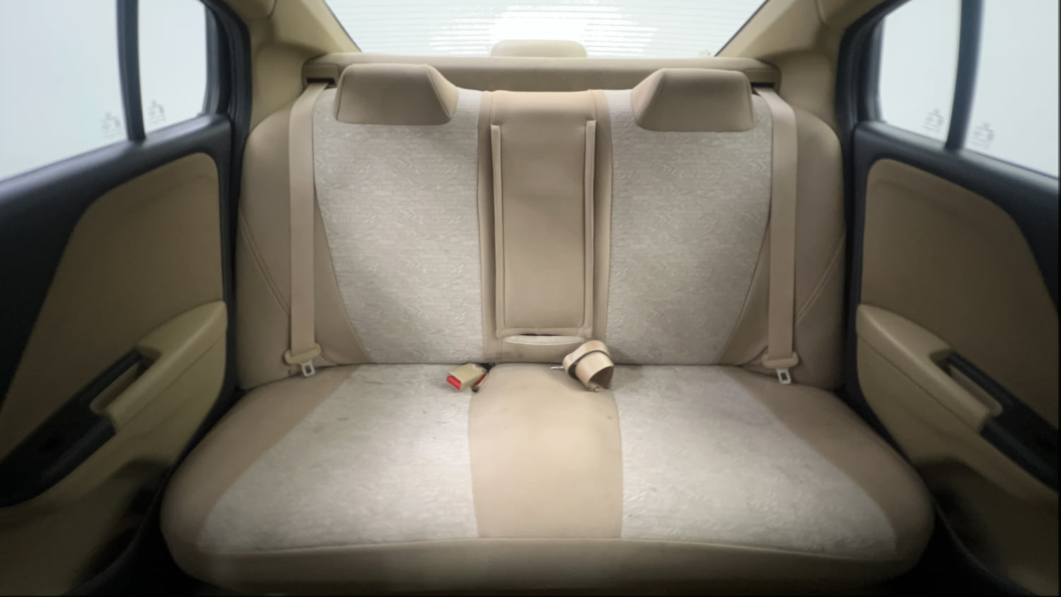 Used 2014 Honda City SV Petrol Manual interior REAR SEAT CONDITION VIEW