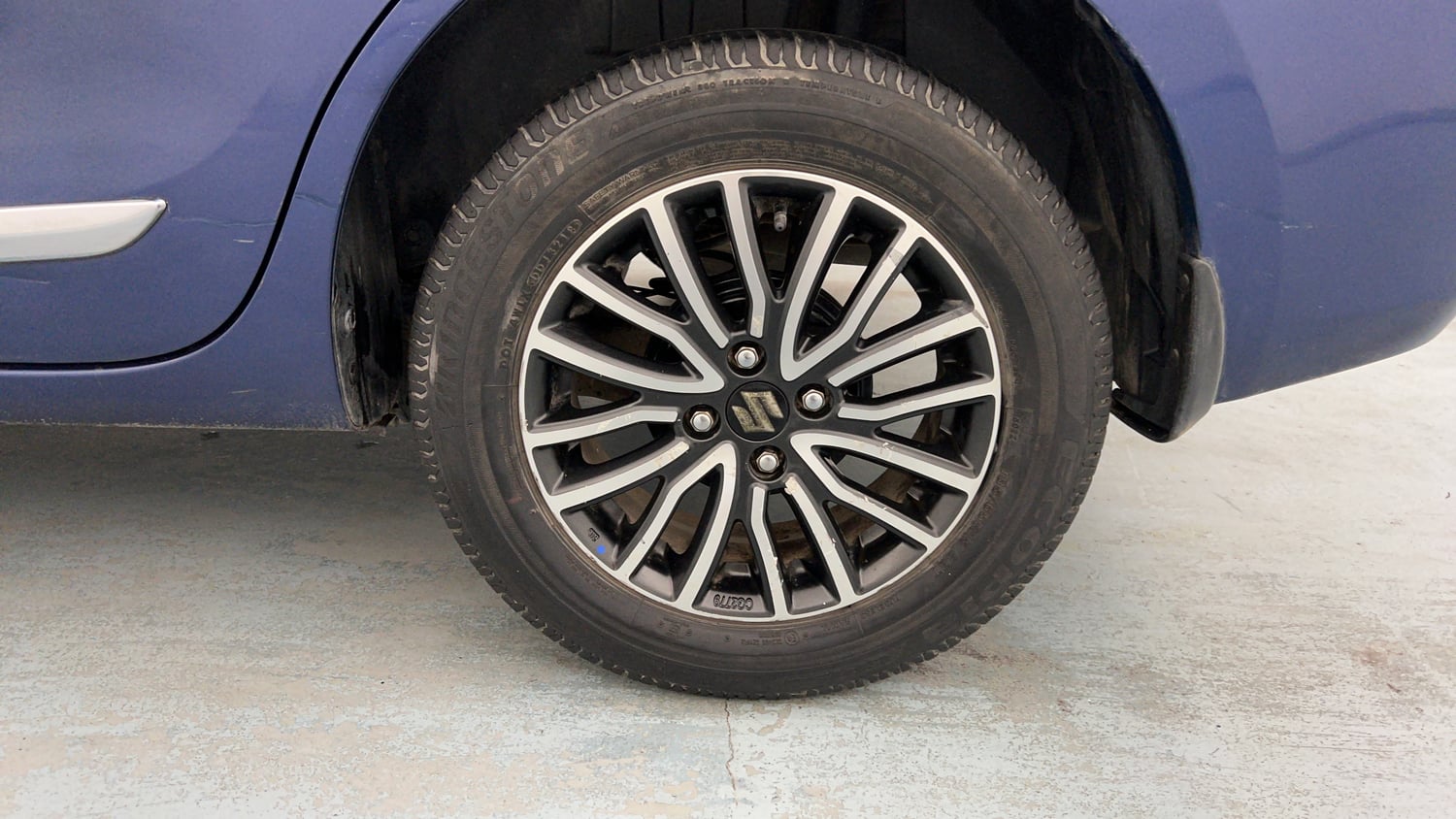 Used 2018 Maruti Suzuki Dzire ZXi Plus Petrol Manual tyres LEFT REAR TYRE RIM VIEW
