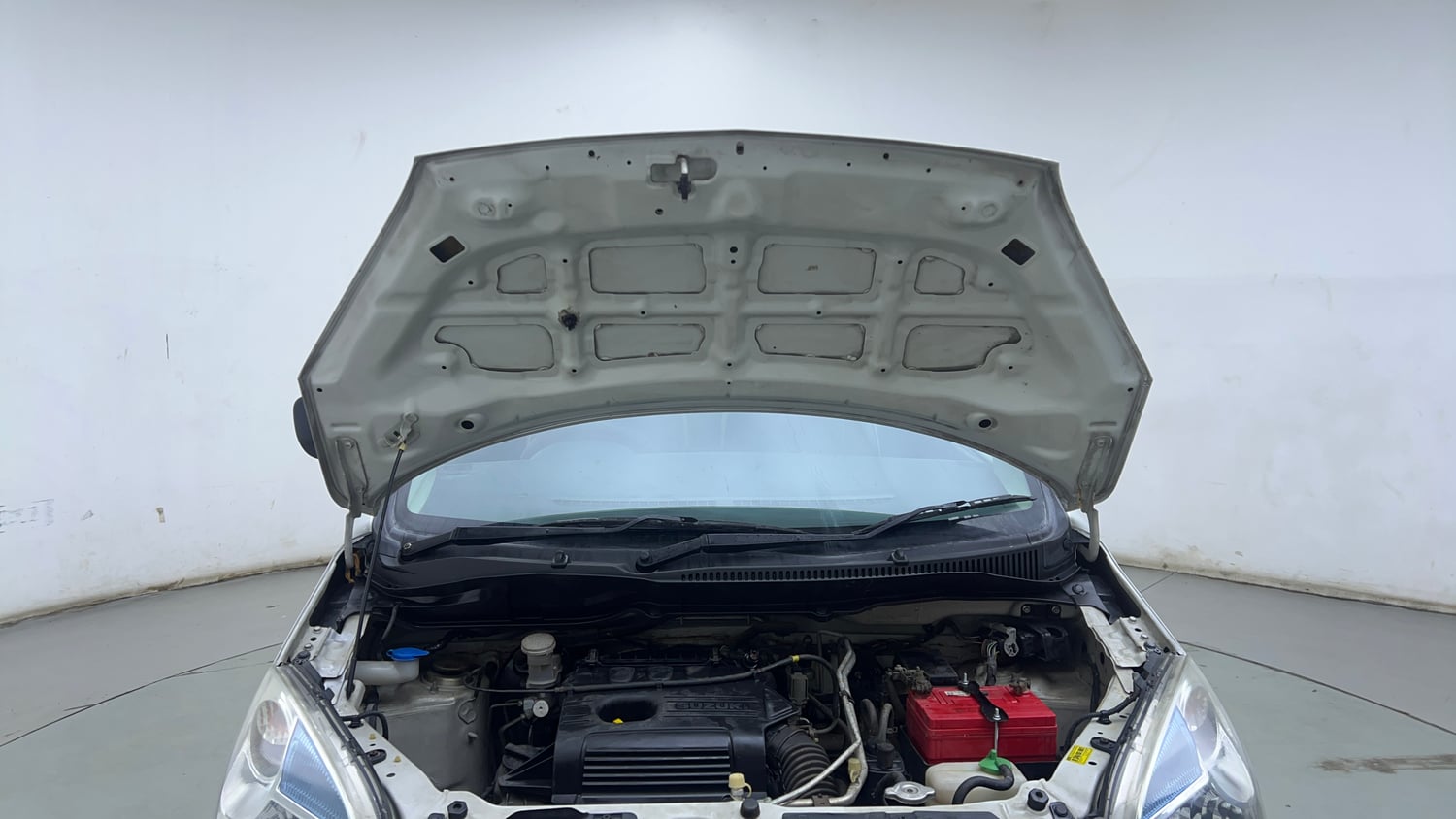 Used 2012 Maruti Suzuki Wagon R LXi Petrol Manual engine ENGINE & BONNET OPEN FRONT VIEW