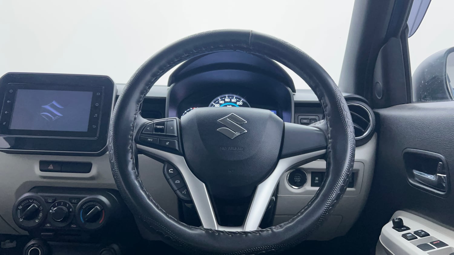 Used 2024 Maruti Suzuki Ignis Zeta 1.2 AMT Petrol Automatic interior STEERING VIEW