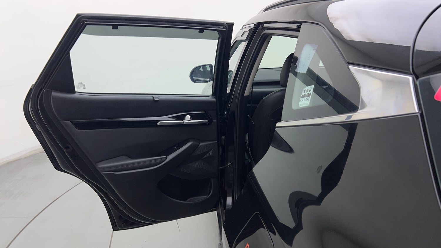 Used 2021 Kia Seltos Anniversary Edition 1.5 Petrol Manual interior LEFT REAR DOOR OPEN VIEW