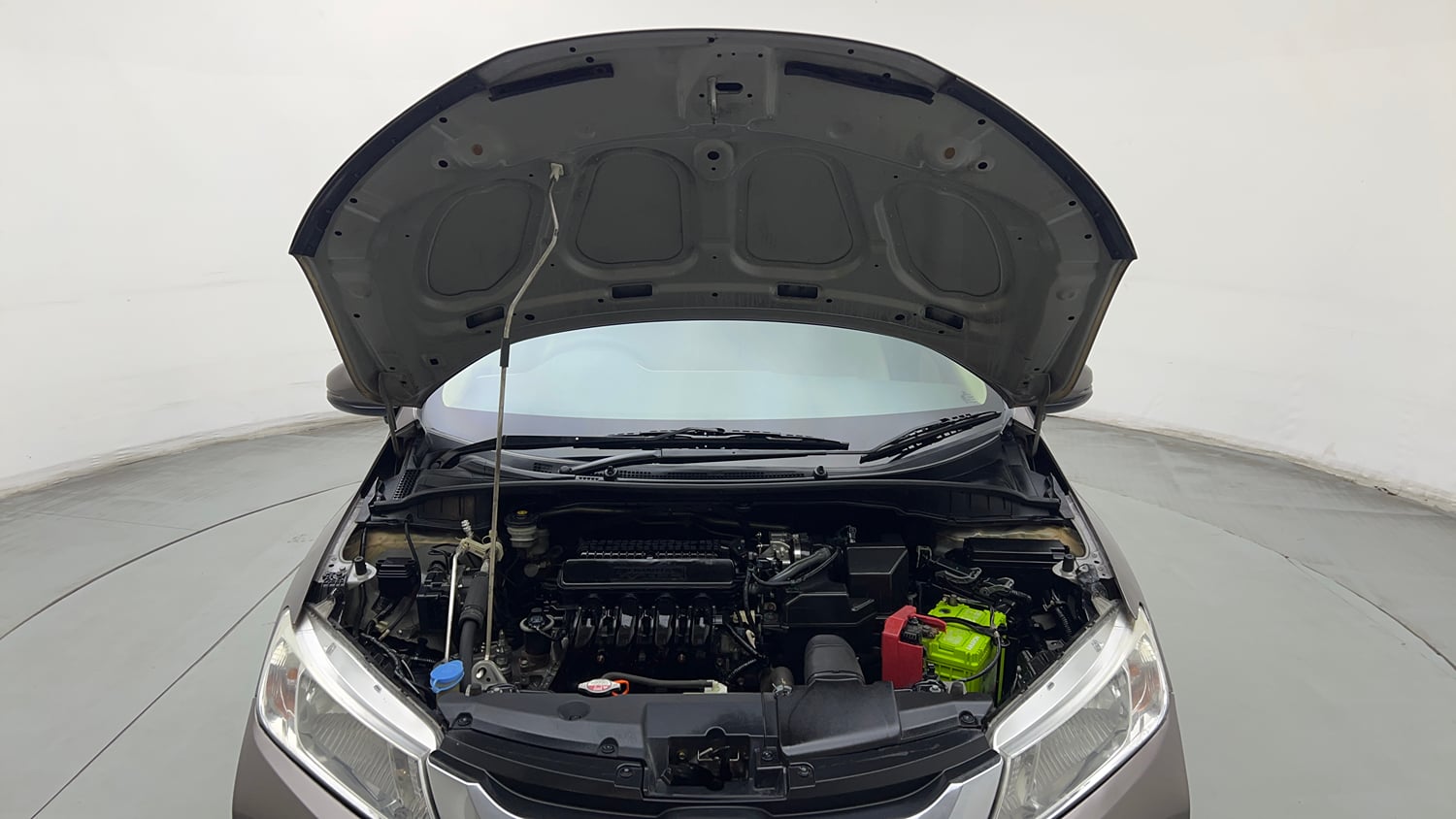 Used 2015 Honda City VX CVT Petrol Automatic engine ENGINE & BONNET OPEN FRONT VIEW