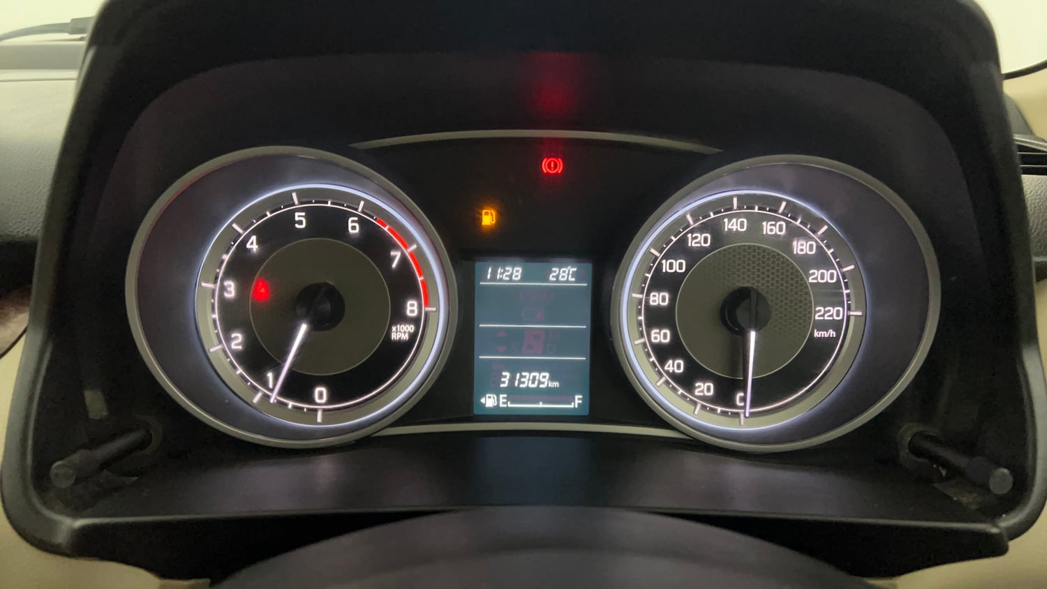 Used 2018 Maruti Suzuki Dzire ZXi Plus Petrol Manual interior CLUSTERMETER VIEW