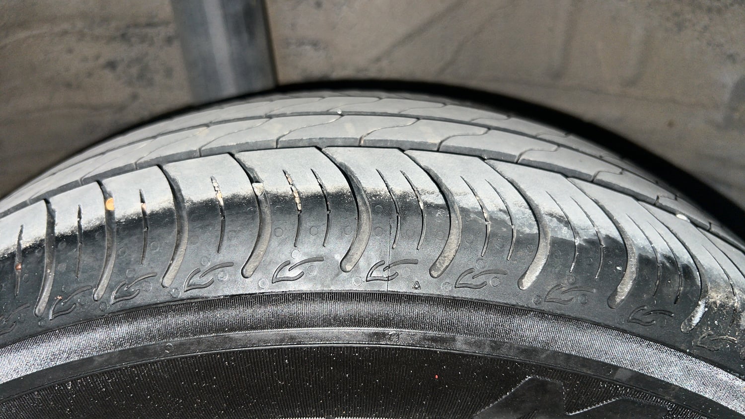 Used 2019 Honda Amaze 1.2 S MT Petrol Petrol Manual tyres RIGHT REAR TYRE TREAD VIEW