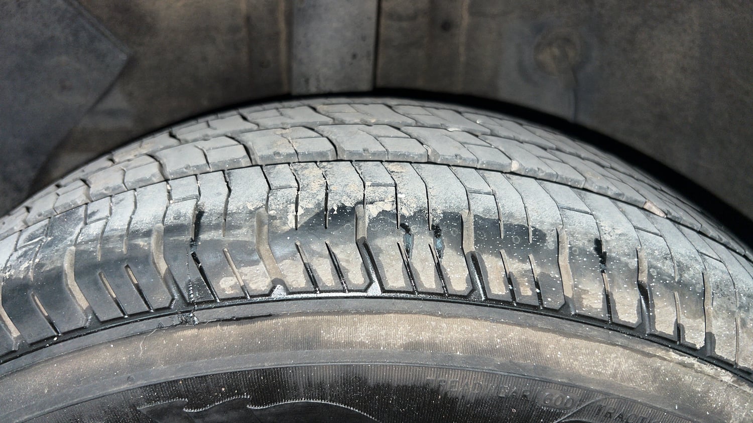 Used 2019 Hyundai Elite i20 Magna Plus 1.2 Petrol Manual tyres RIGHT REAR TYRE TREAD VIEW