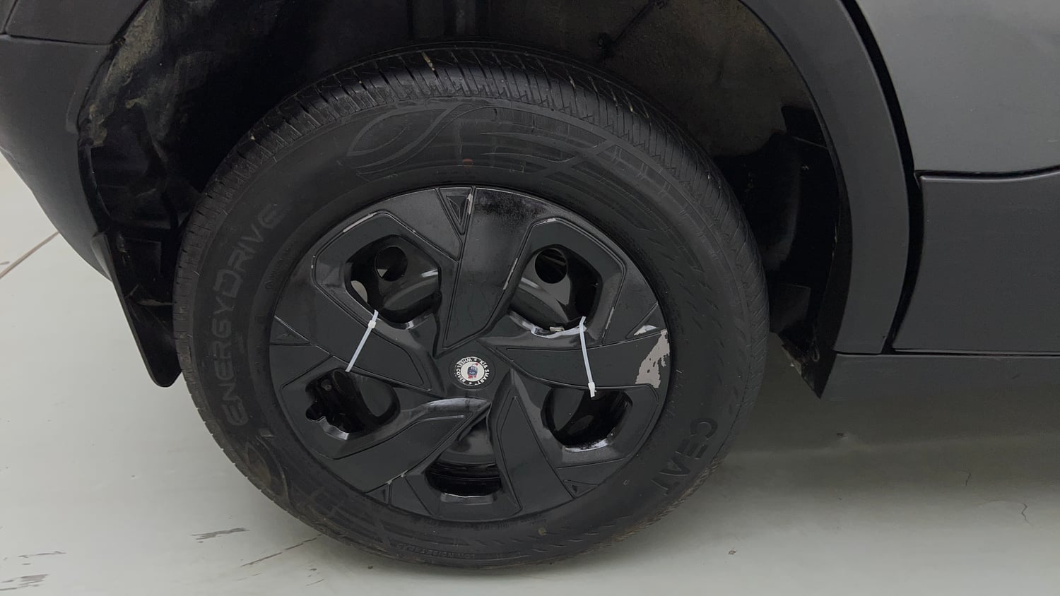 Used 2024 Tata Punch Adventure Rhythm iCNG Cng Manual tyres RIGHT REAR TYRE RIM VIEW