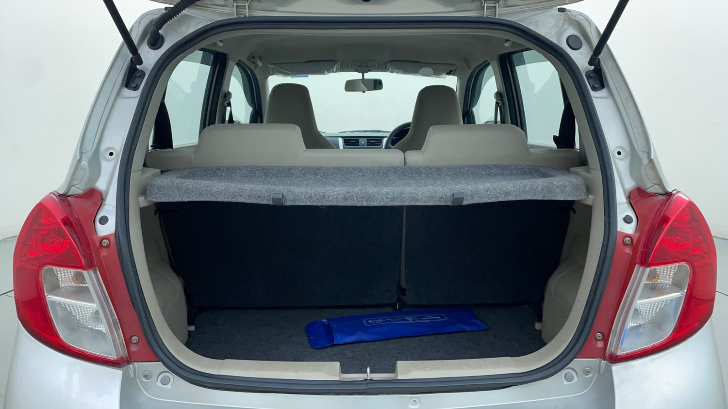 Used 2020 Maruti Suzuki Celerio VXi AMT Petrol Automatic interior DICKY INSIDE VIEW