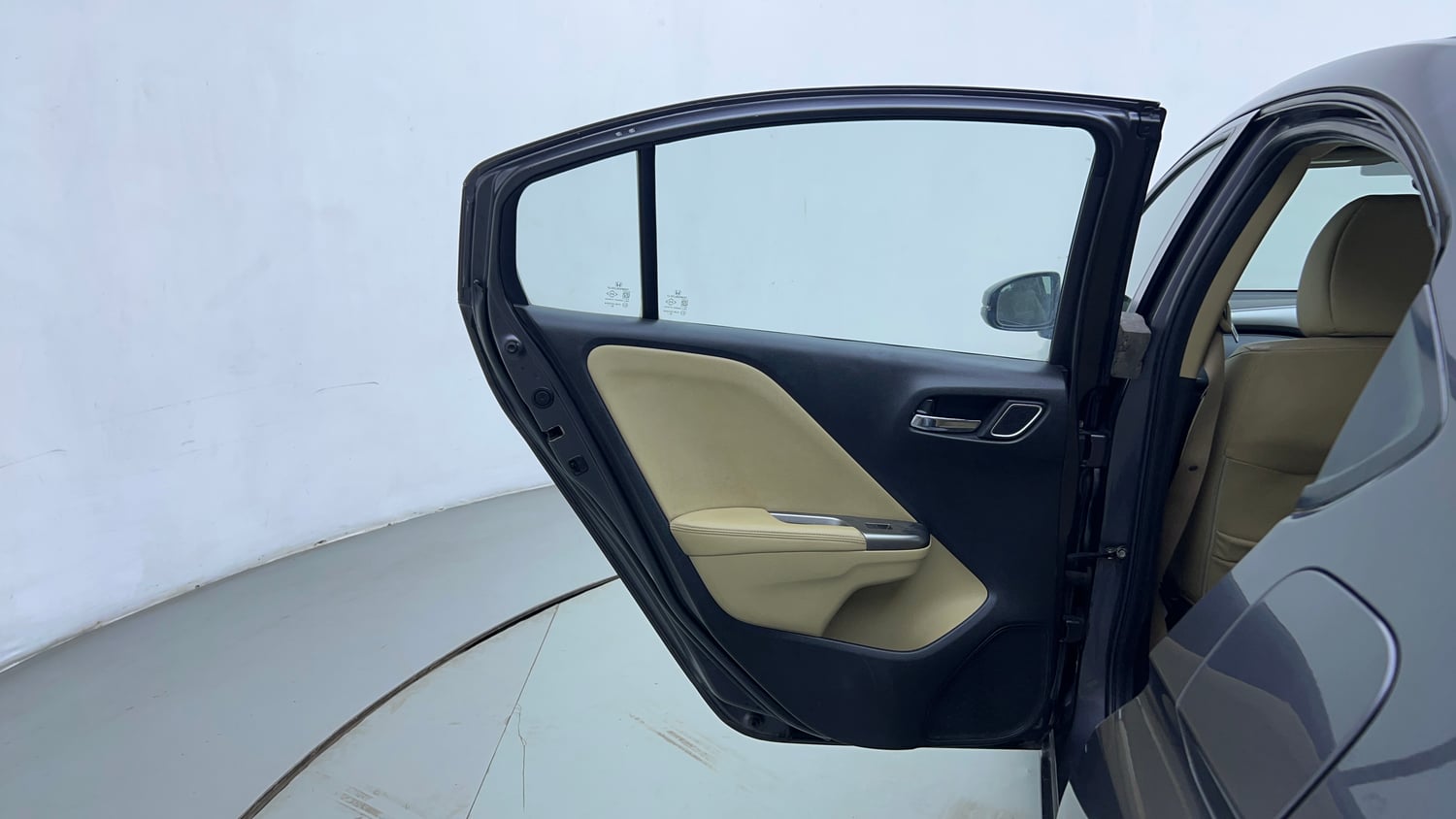Used 2018 Honda City ZX CVT Petrol Petrol Automatic interior LEFT REAR DOOR OPEN VIEW