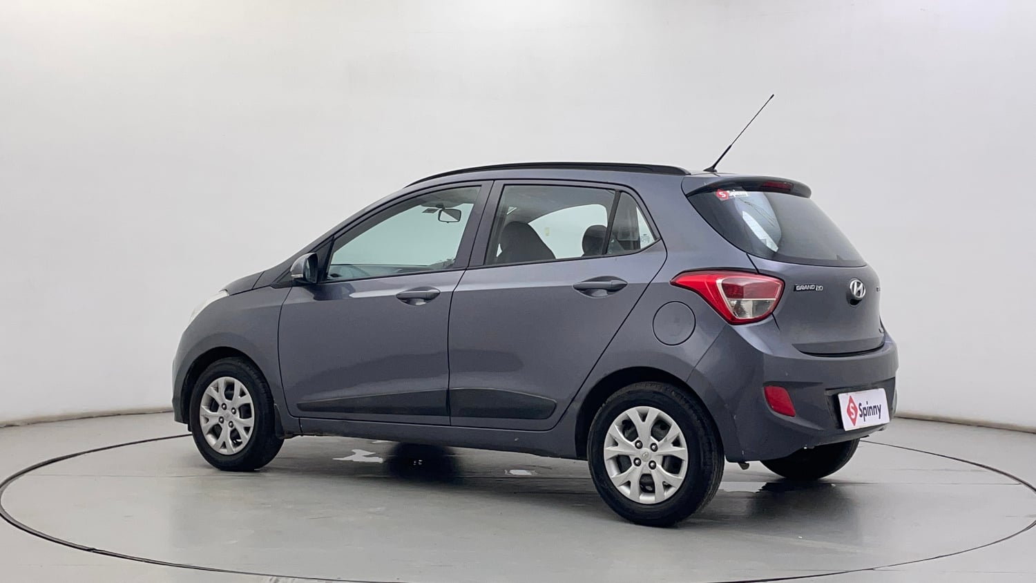 Used 2015 Hyundai Grand i10 Sportz 1.2 Kappa VTVT Petrol Manual exterior LEFT REAR CORNER VIEW