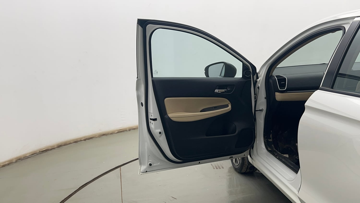 Used 2023 Honda City ZX Petrol Petrol Manual interior LEFT FRONT DOOR OPEN VIEW