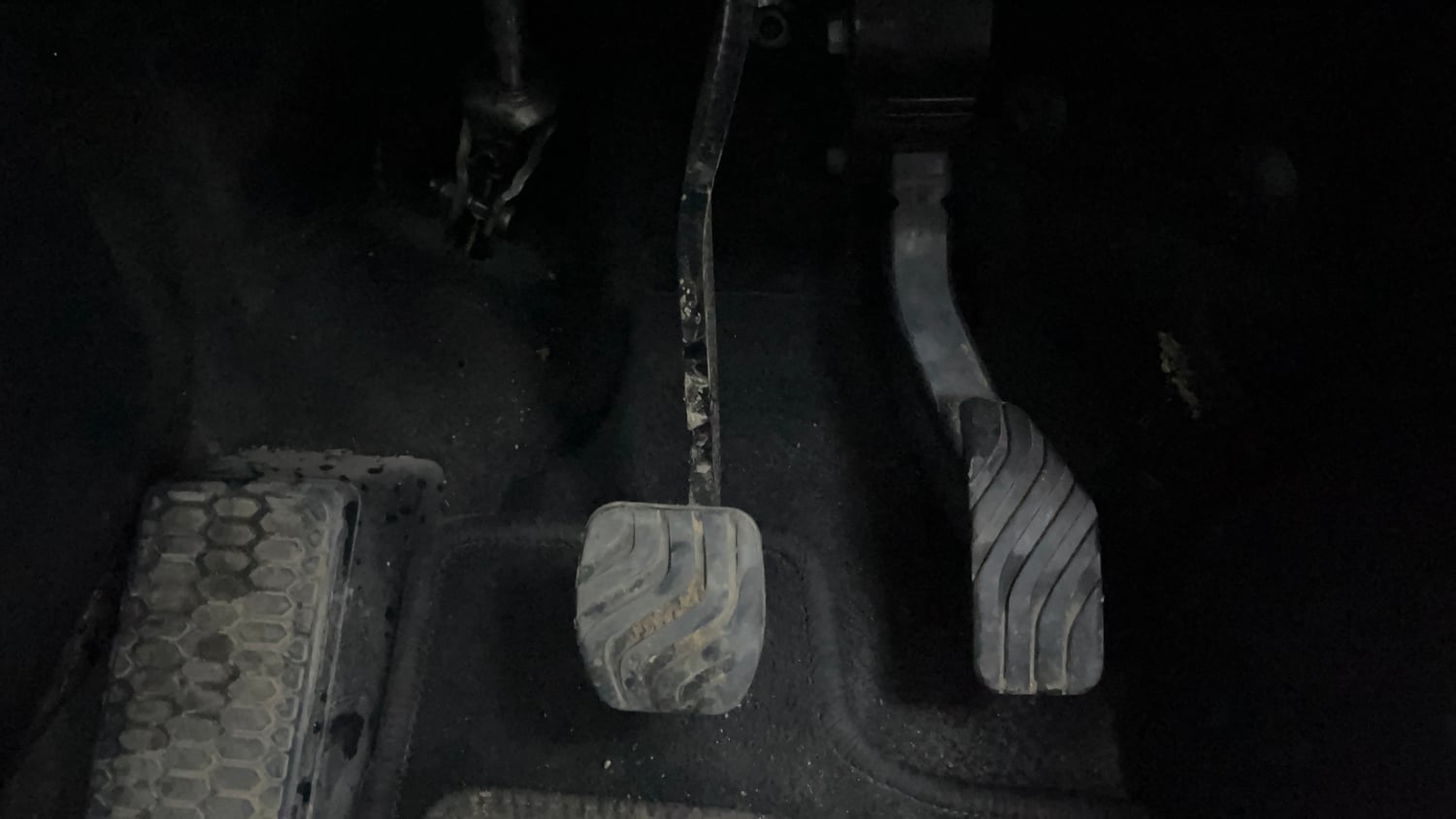 Used 2023 Nissan Magnite XV Turbo CVT Petrol Automatic interior PEDALS VIEW