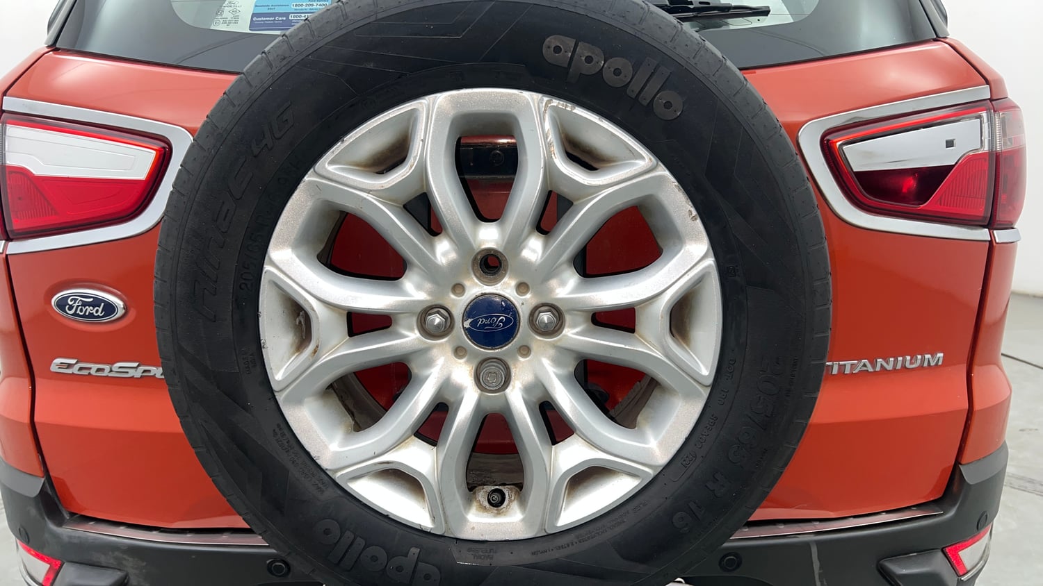 Used 2015 Ford EcoSport Titanium 1.5 Ti-VCT AT Petrol Automatic tyres SPARE TYRE VIEW